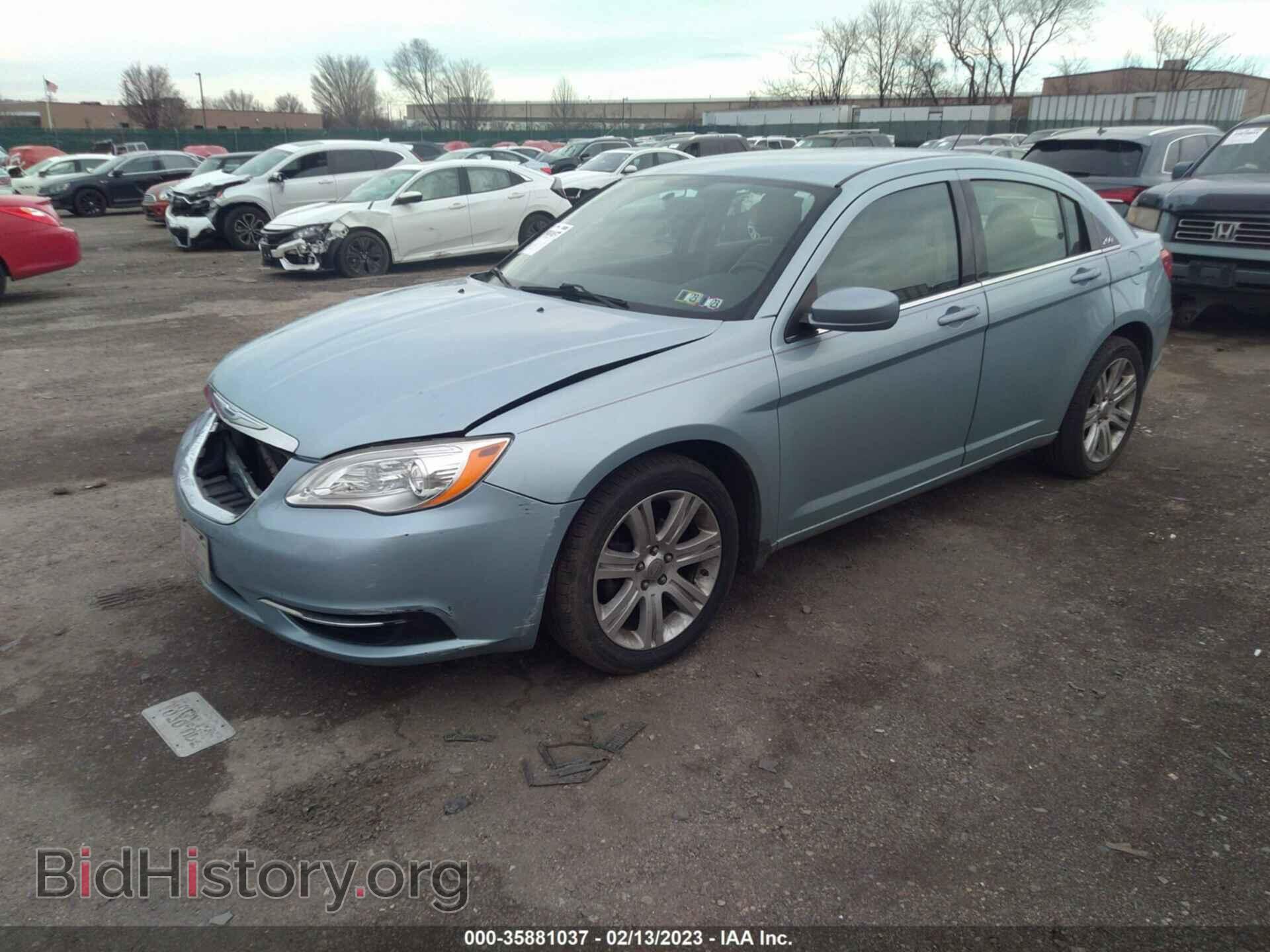 2012 CHRYSLER 200 - VIN: 1C3CCBBB7CN181589 - Photo 2