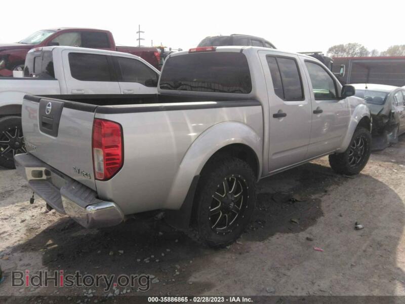 2011 Nissan FRONTIER (VIN 1N6AD0EV5BC411065) — photo 4 of 11