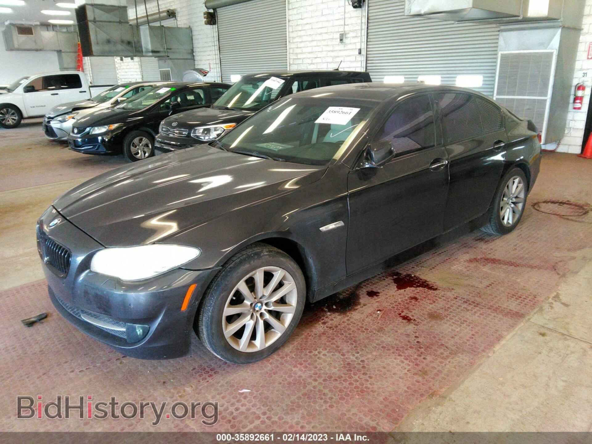 2012 BMW 5 SERIES - VIN: WBAXG5C59CDW66363 - Фото 2