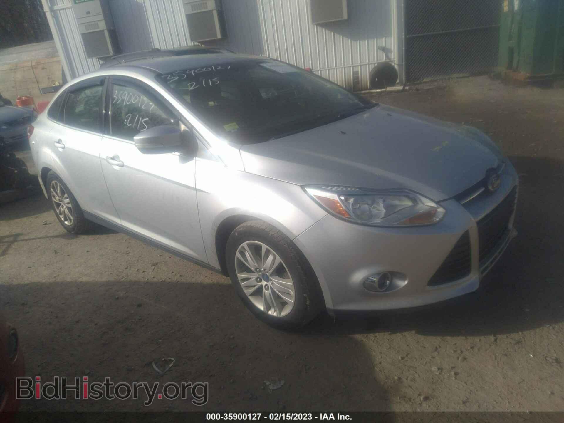 Photo 1FAHP3H23CL276414 - FORD FOCUS 2012