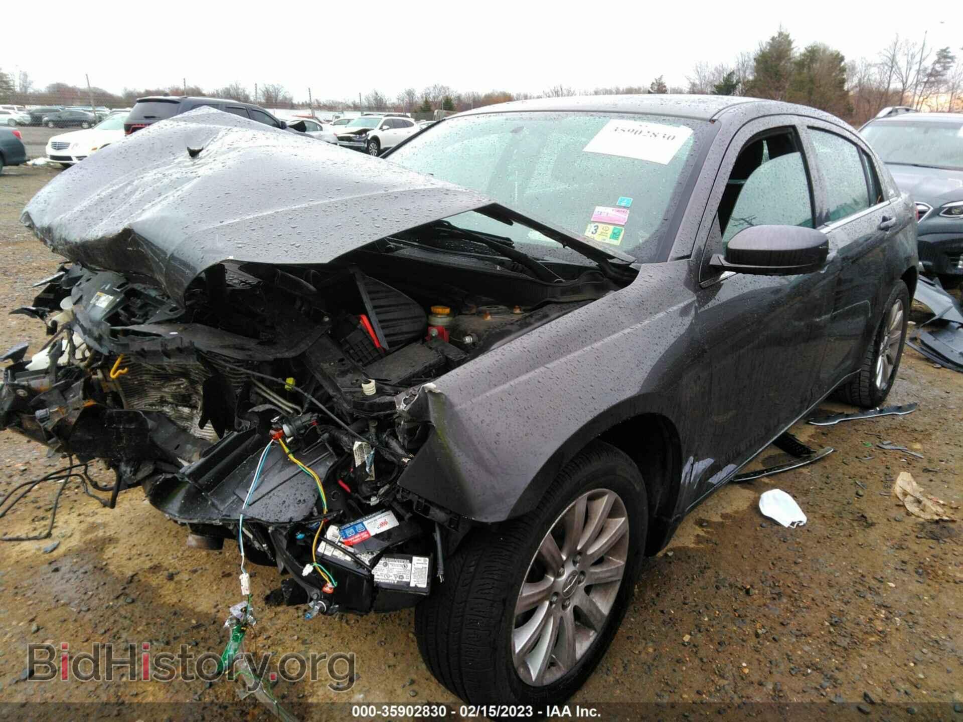 2014 CHRYSLER 200 - VIN: 1C3CCBBB1EN198133 - Фото 2