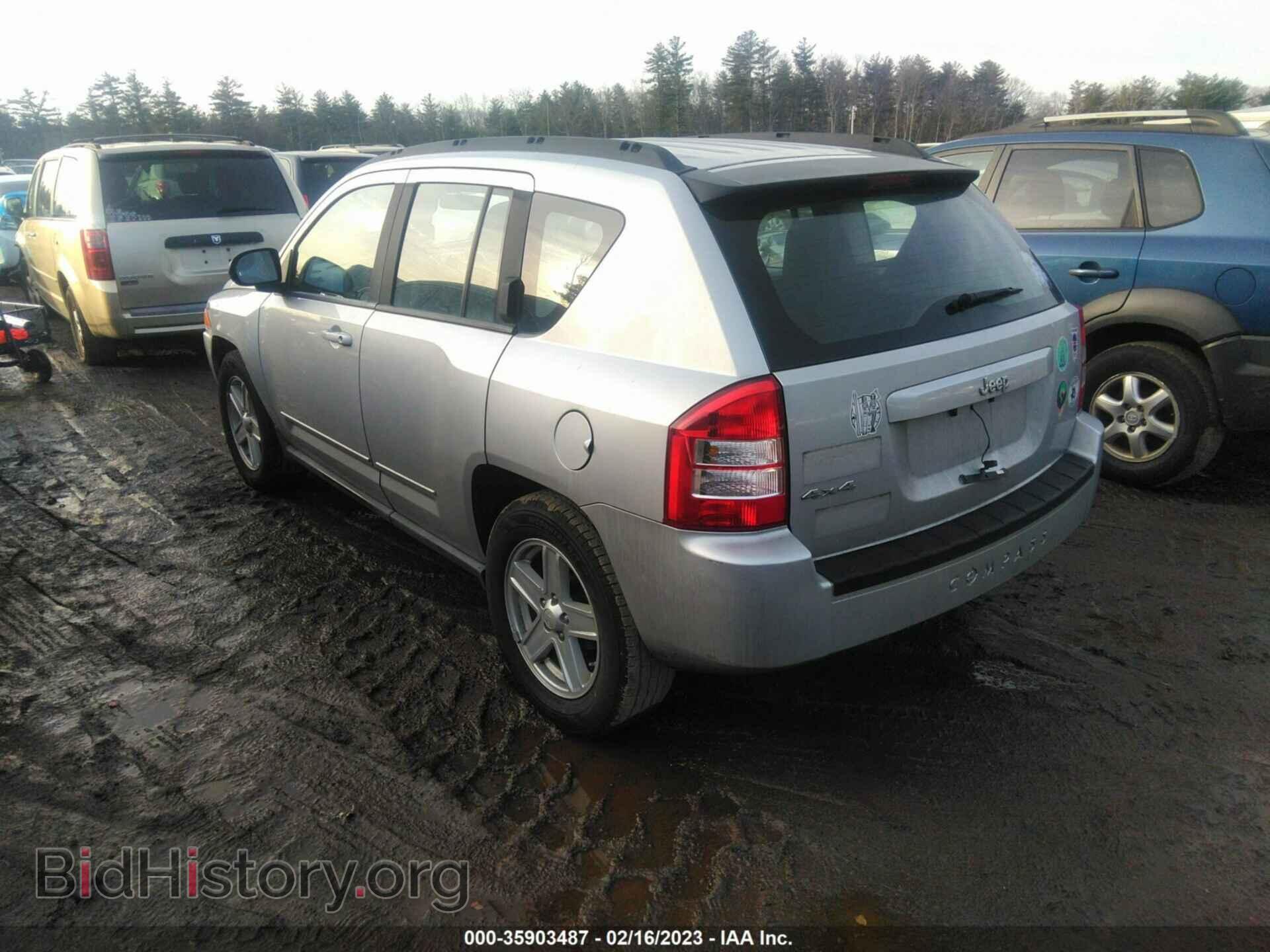 2010 JEEP COMPASS - VIN: 1J4NF4FB5AD592942 - Фото 3