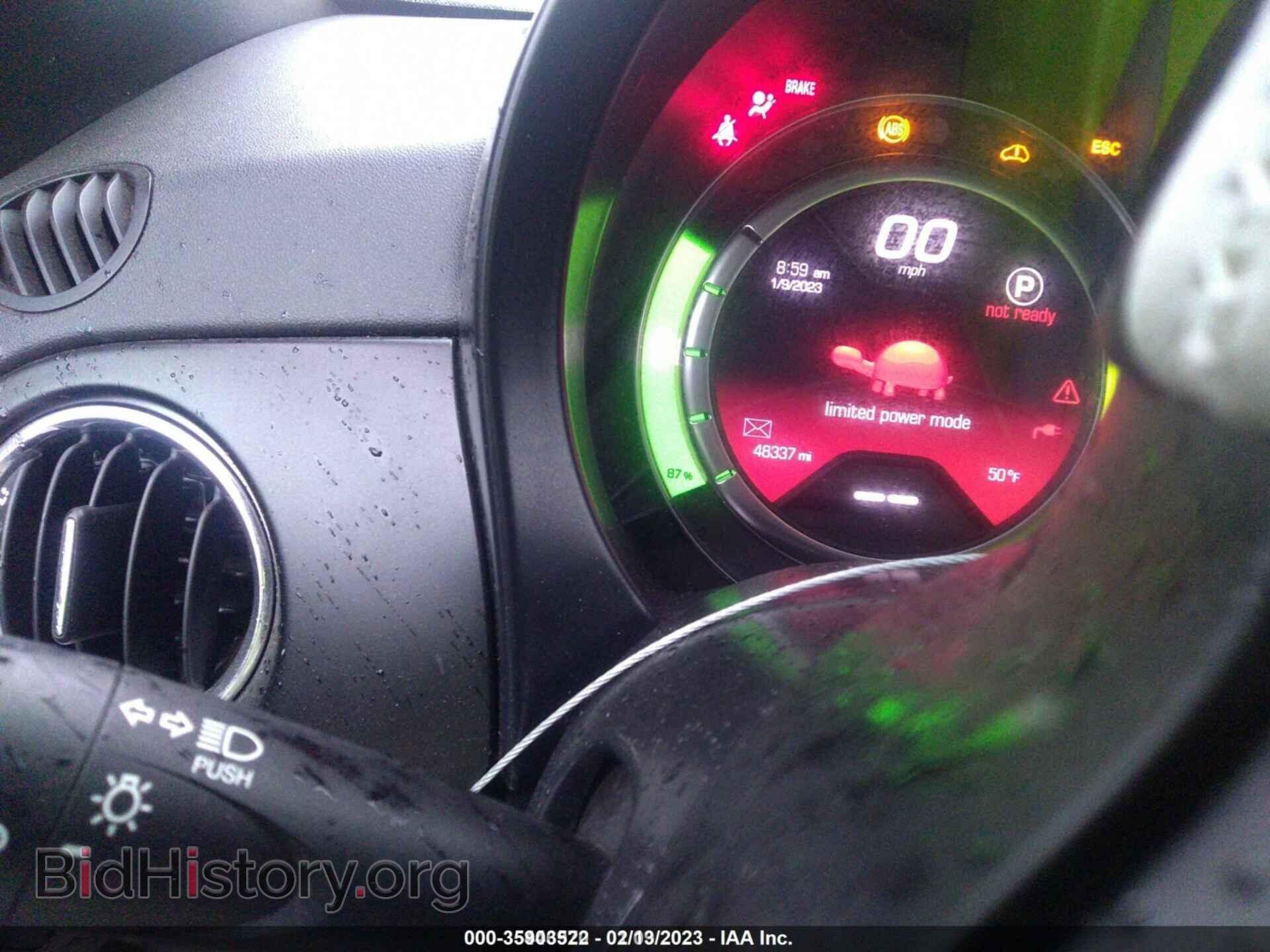 2017 FIAT 500E - VIN: 3C3CFFGE7HT647921 - Photo 7