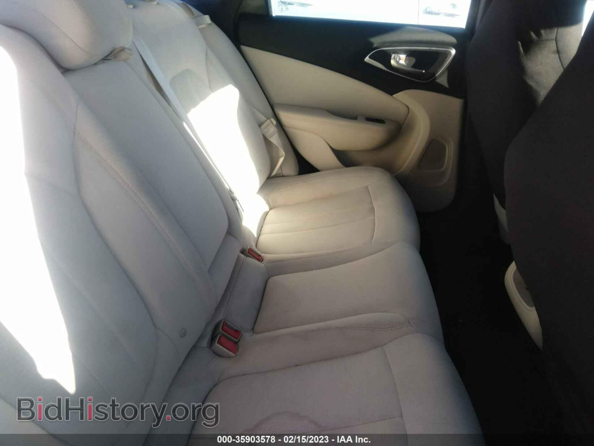 2015 CHRYSLER 200 - VIN: 1C3CCCAB9FN602496 - Фото 8