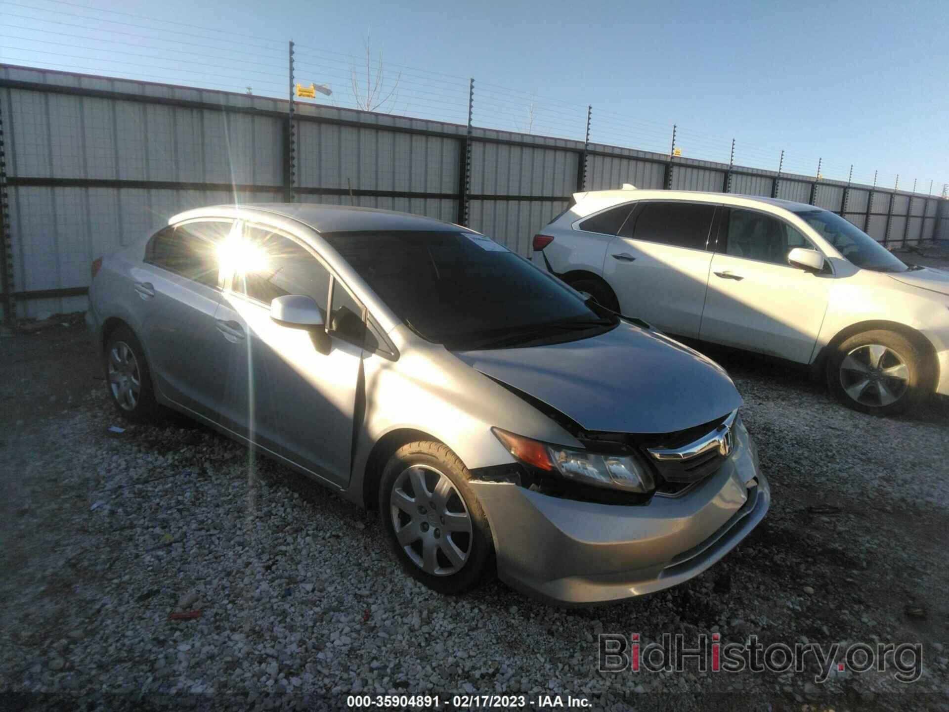 Photo 2HGFB2F56CH316930 - HONDA CIVIC SDN 2012