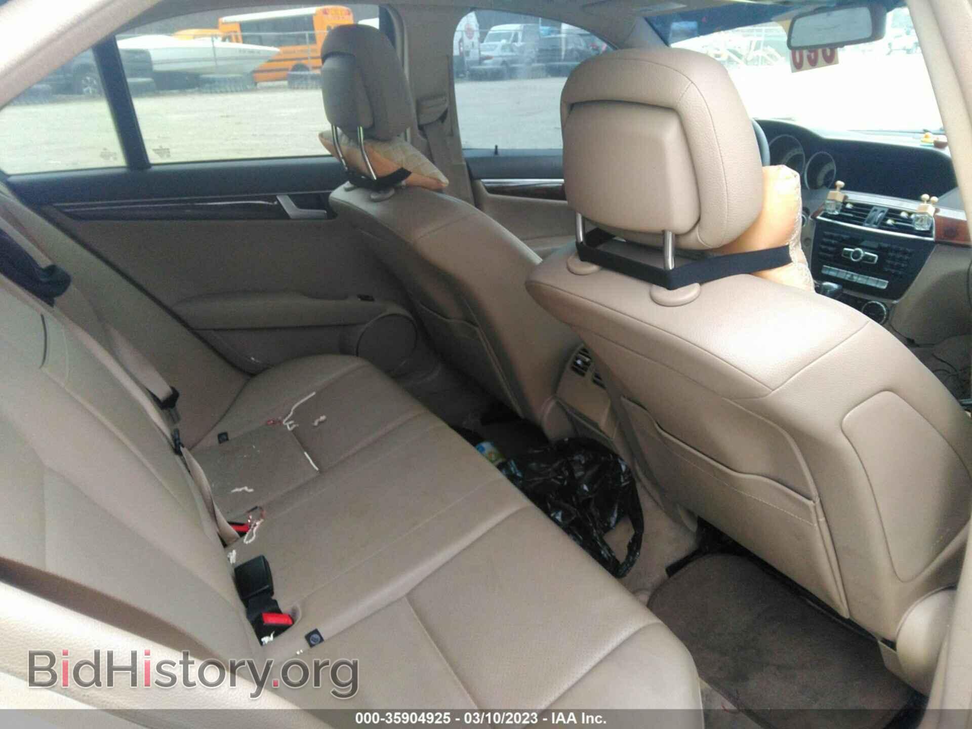 2014 MERCEDES-BENZ C-CLASS - VIN: WDDGF8AB2EA912681 - Фото 8