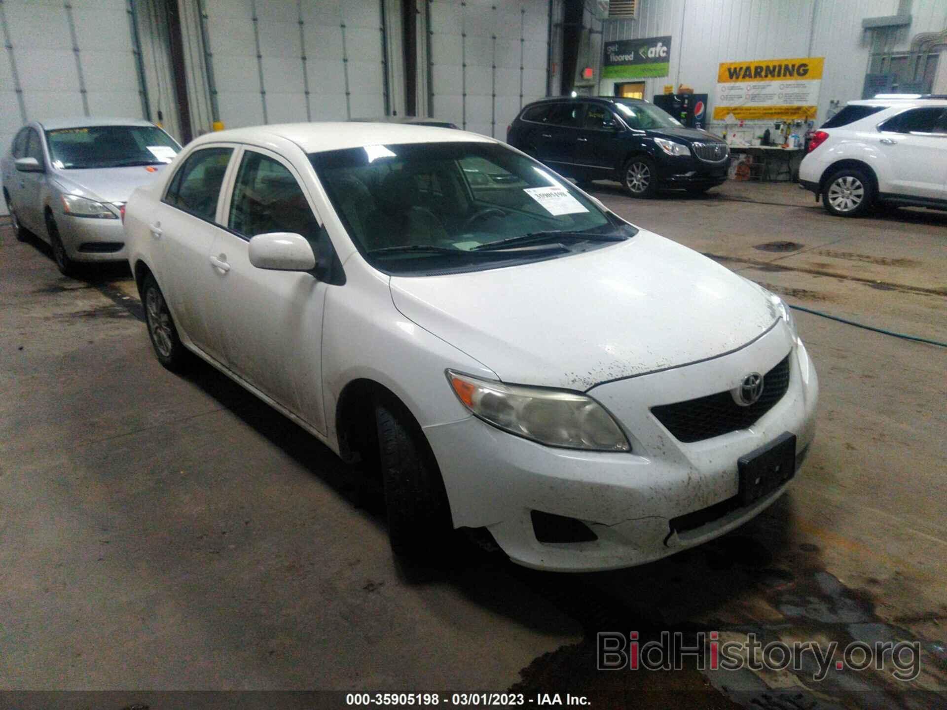 Photo 1NXBU4EE6AZ320017 - TOYOTA COROLLA 2010