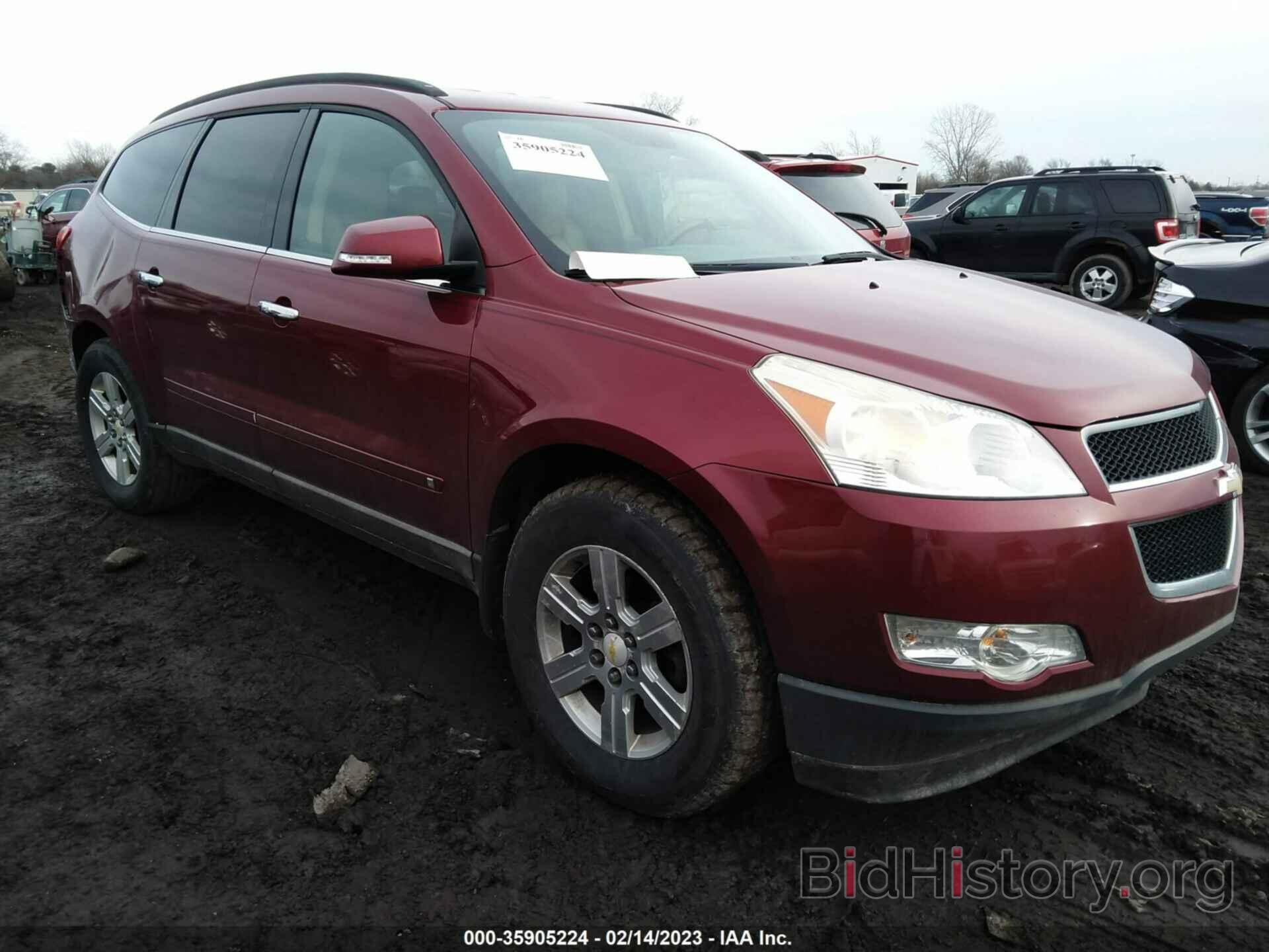 Photo 1GNLRGED0AS109658 - CHEVROLET TRAVERSE 2010