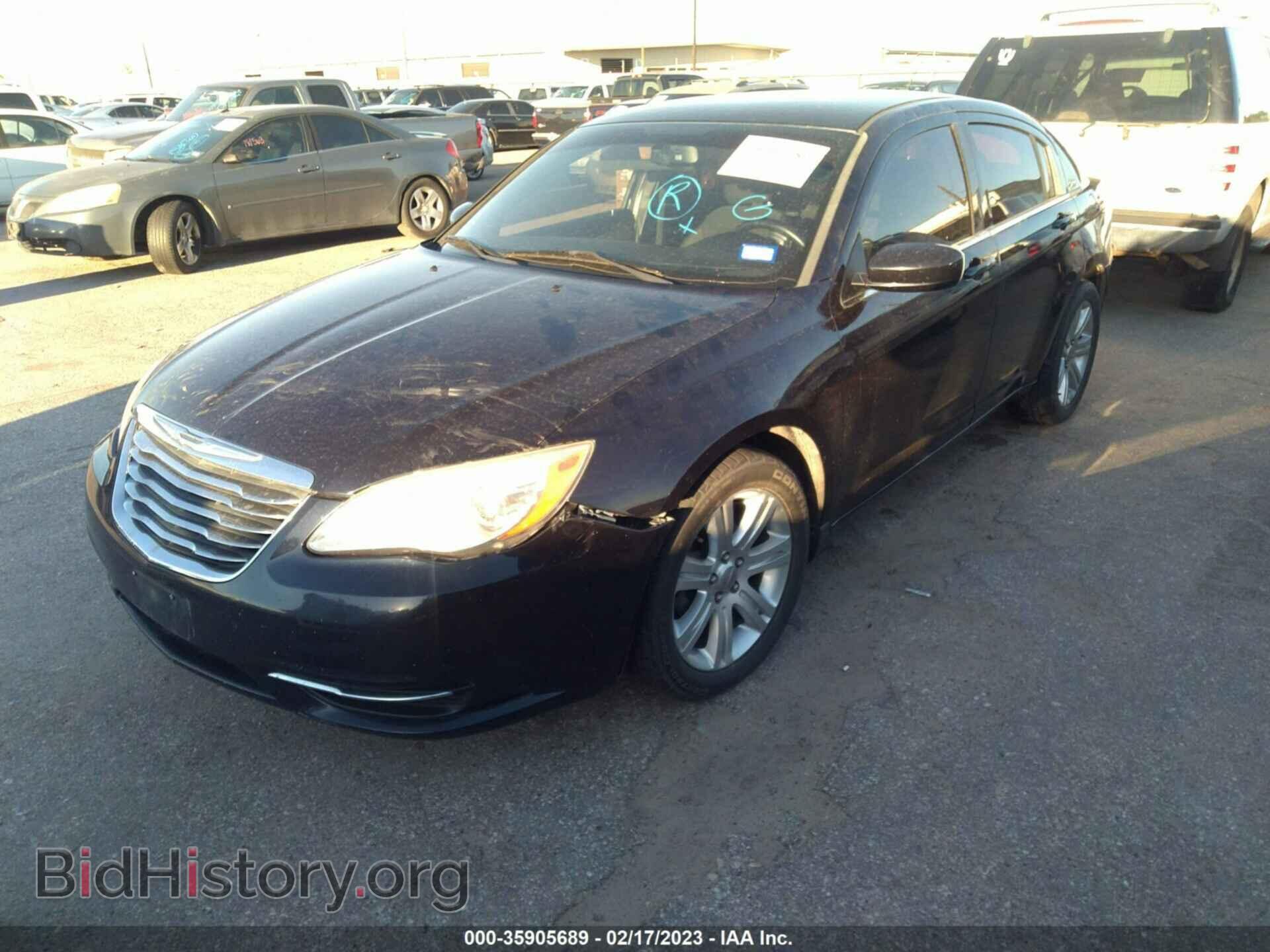 2012 CHRYSLER 200 - VIN: 1C3CCBBB3CN132115 - Фото 2