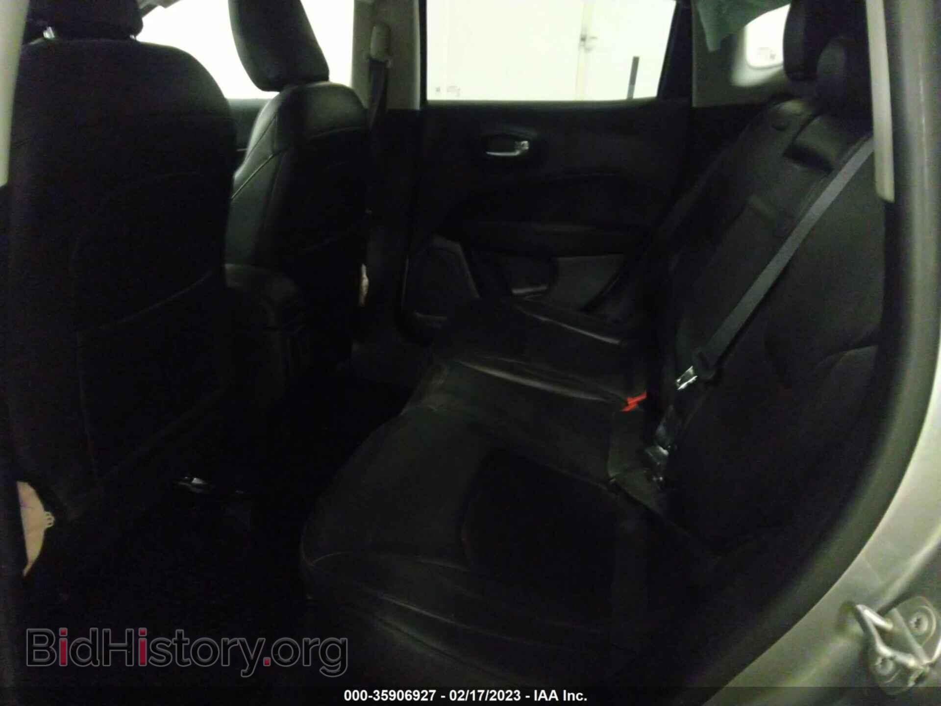 2018 JEEP COMPASS - VIN: 3C4NJDBB5JT298932 - Фото 8