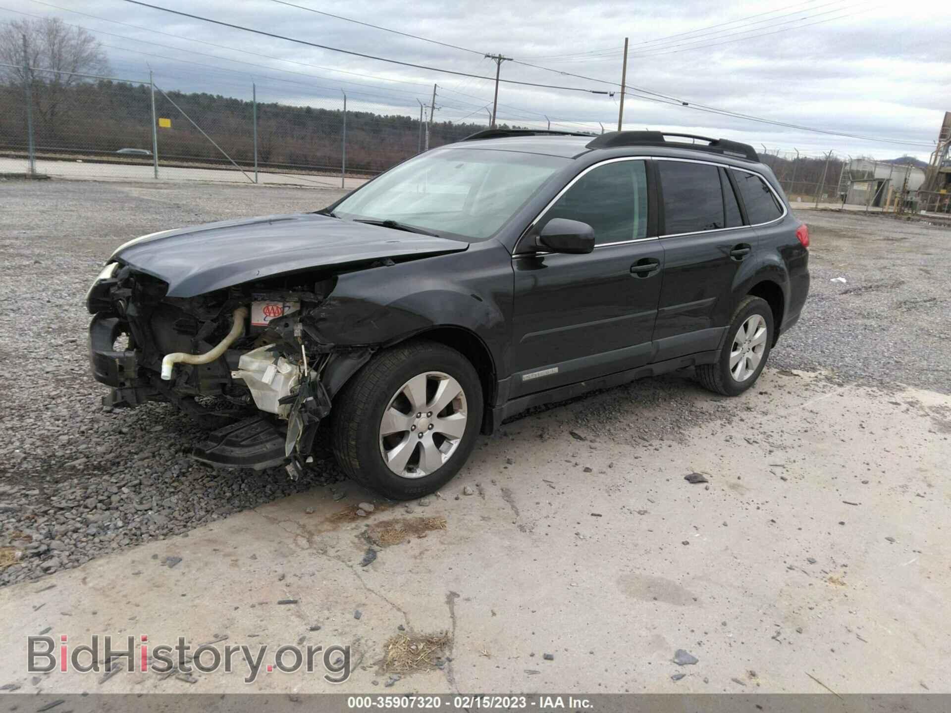 2011 SUBARU OUTBACK - VIN: 4S4BRCCC8B3401122 - Photo 2