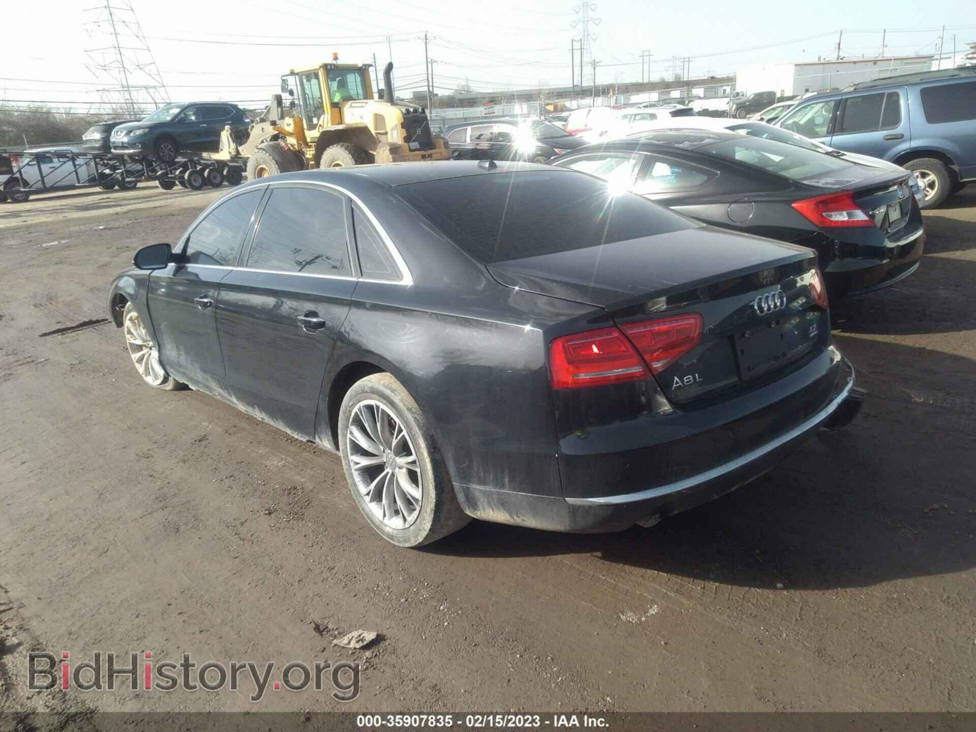 2011 AUDI A8 L - VIN: WAURVAFD8BN007063 - Фото 3