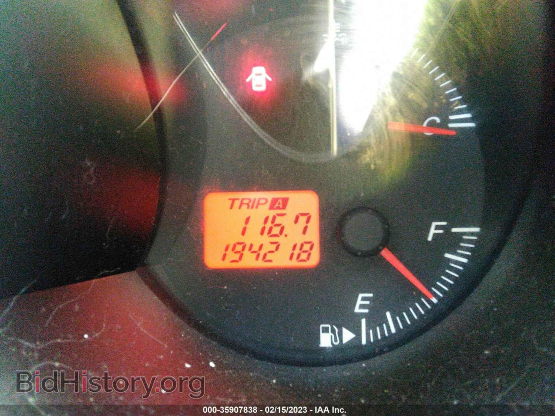 2006 MAZDA MAZDA3 - VIN: JM1BK12FX61425514 - Фото 7