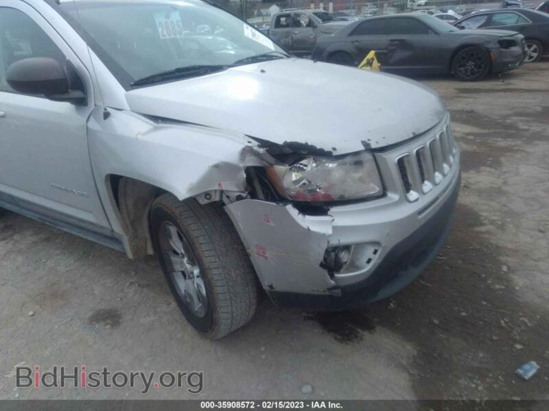 2012 Jeep COMPASS (VIN 1C4NJCEB7CD652397) — фото 6 из 11