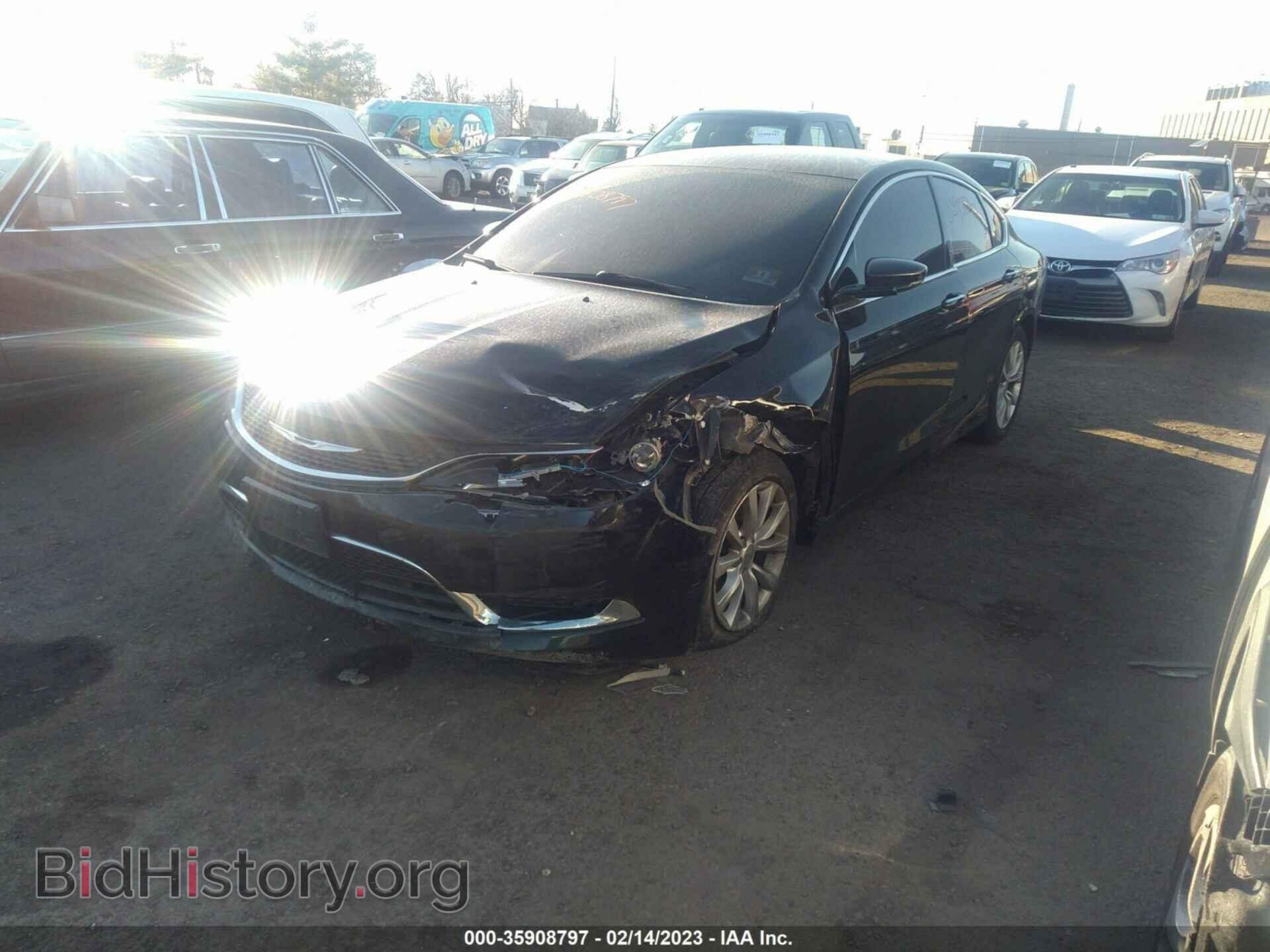 2015 CHRYSLER 200 - VIN: 1C3CCCCB0FN524963 - Фото 2