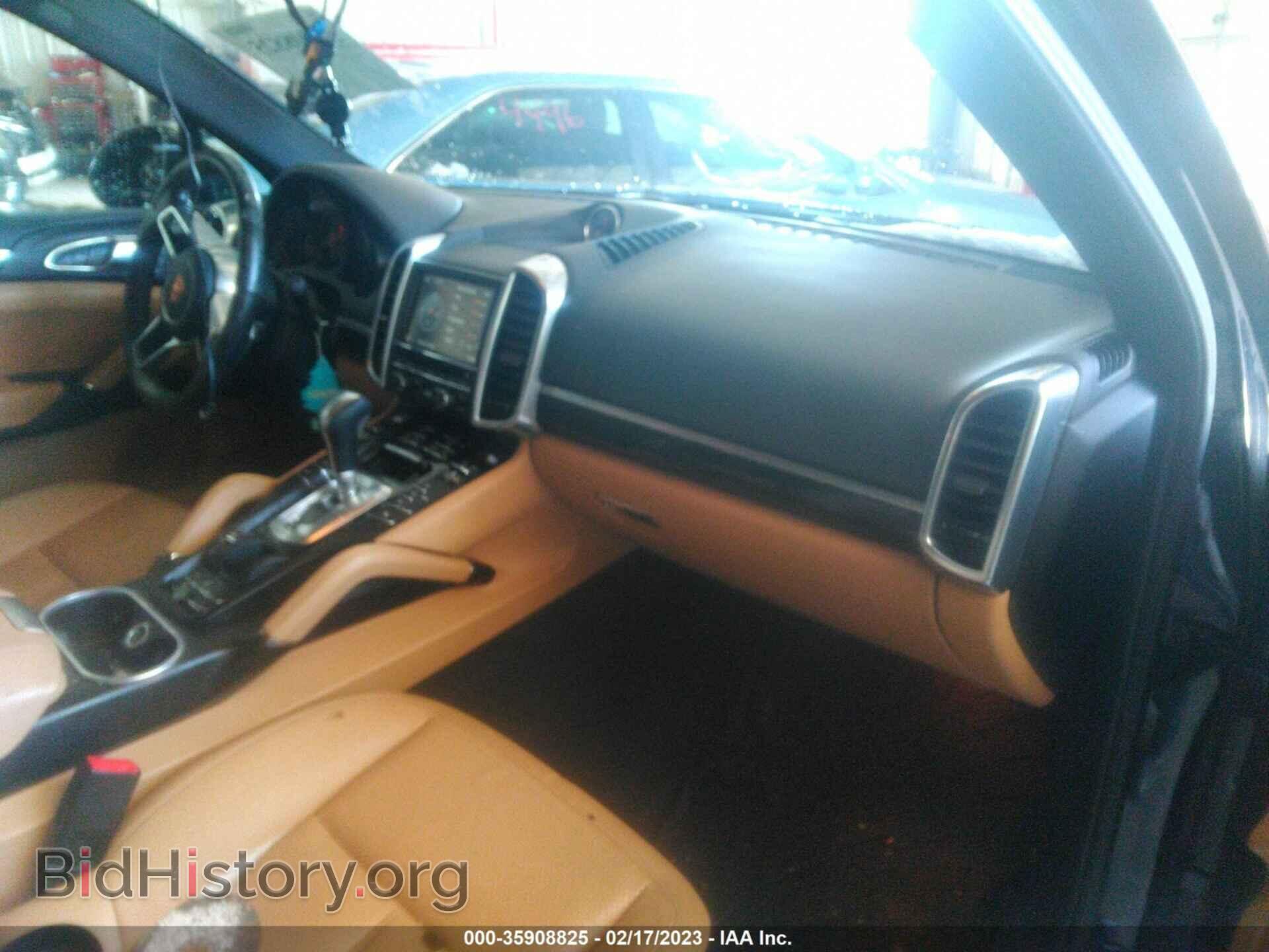 2016 PORSCHE CAYENNE - VIN: WP1AA2A24GLA09238 - Фото 5