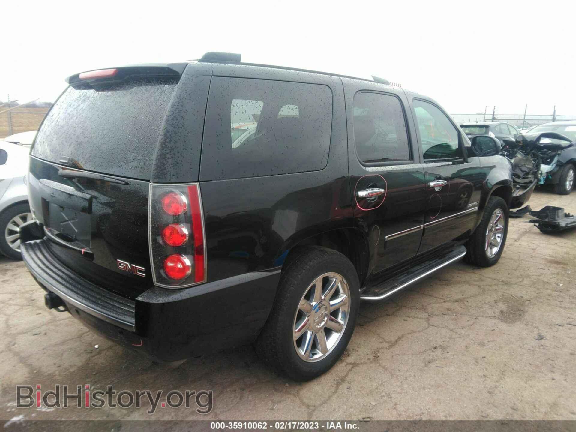 2010 GMC YUKON - VIN: 1GKUKEEF2AR217895 - Photo 4