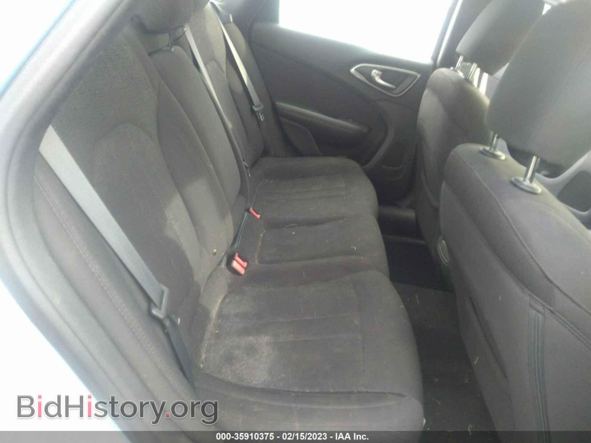 2015 CHRYSLER 200 - VIN: 1C3CCCAB1FN695644 - Фото 8