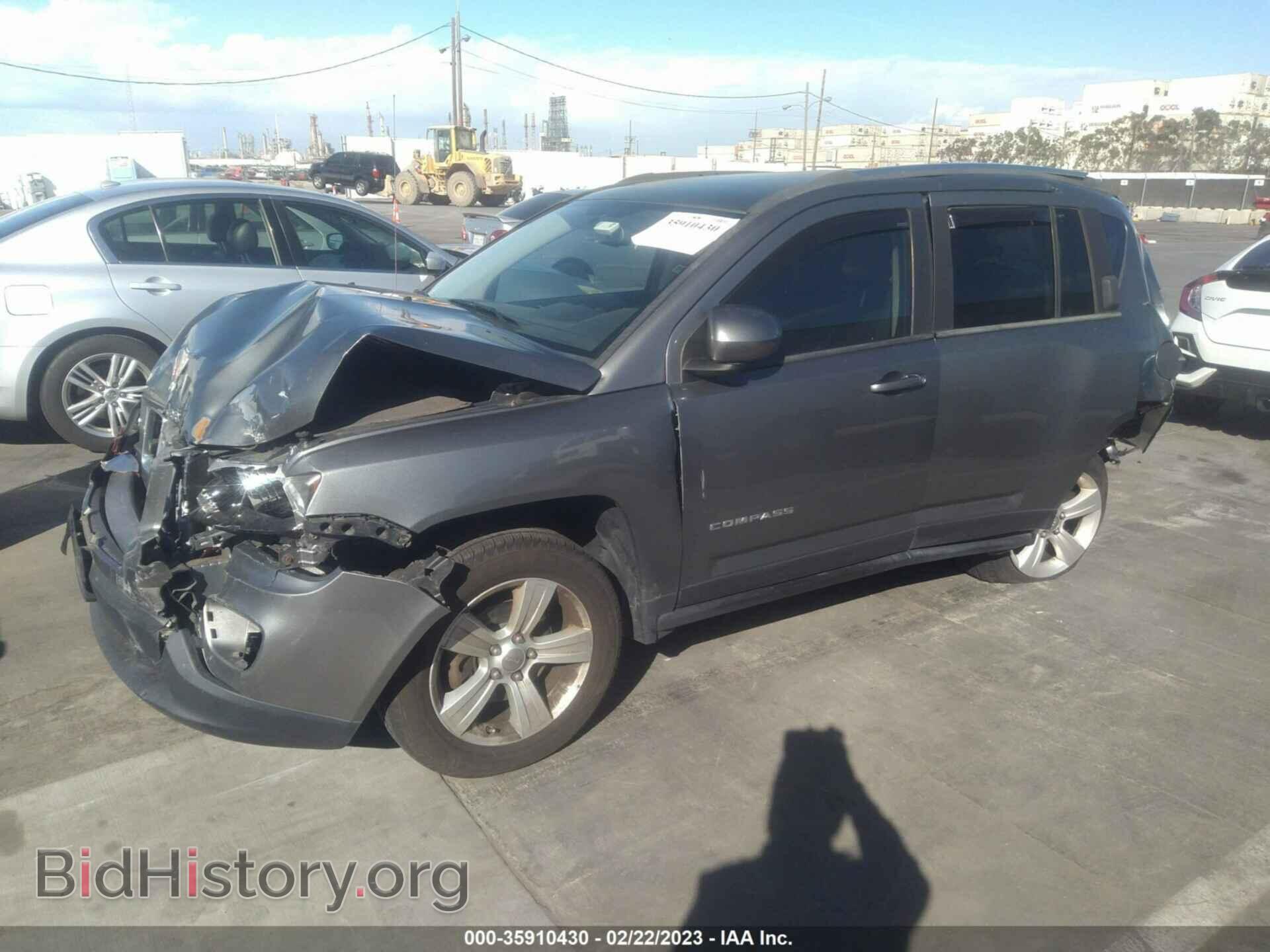 2014 JEEP COMPASS - VIN: 1C4NJCEA4ED529859 - Photo 2