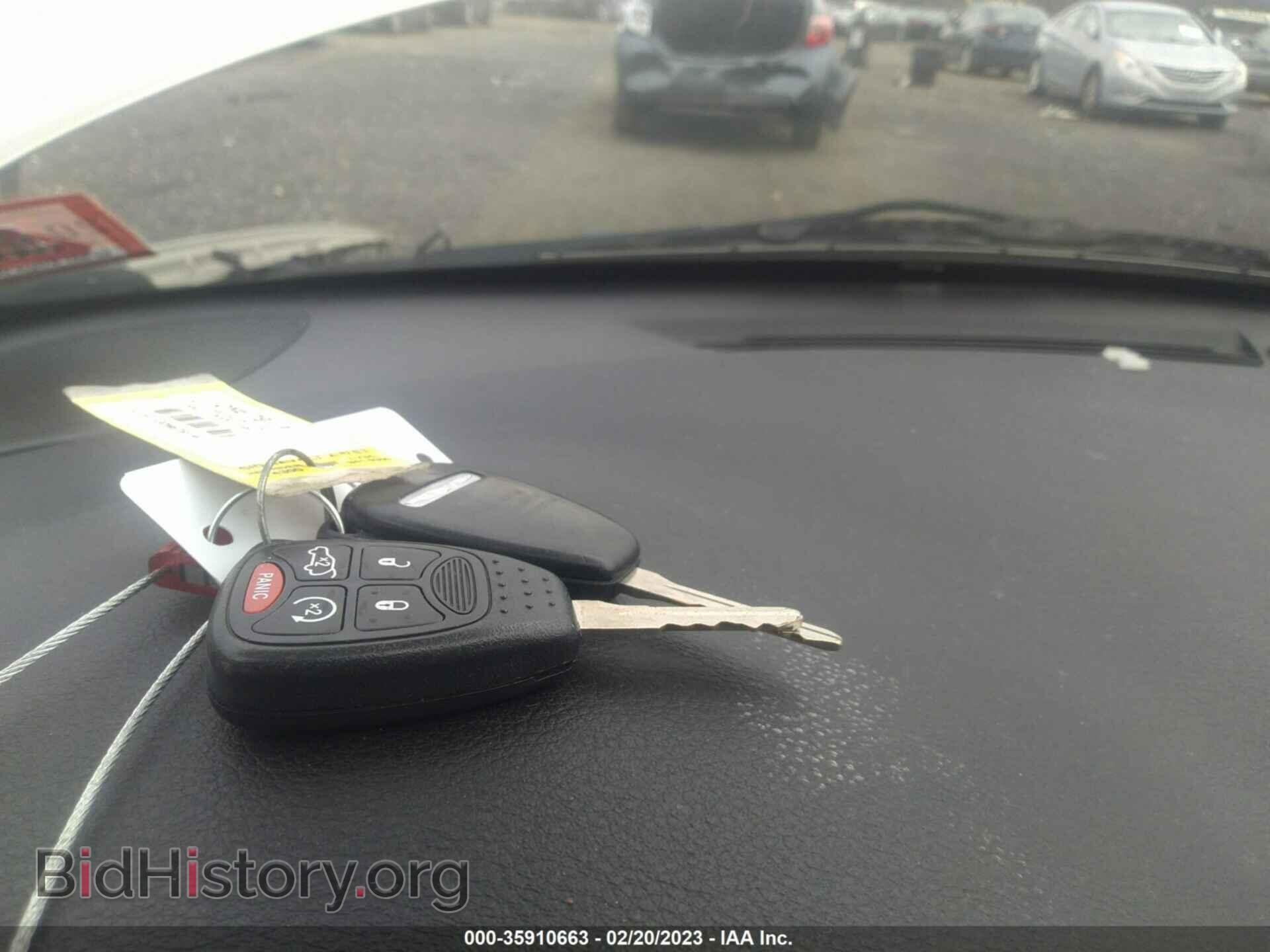 2013 CHRYSLER 200 - VIN: 1C3CCBCG3DN679140 - Фото 11