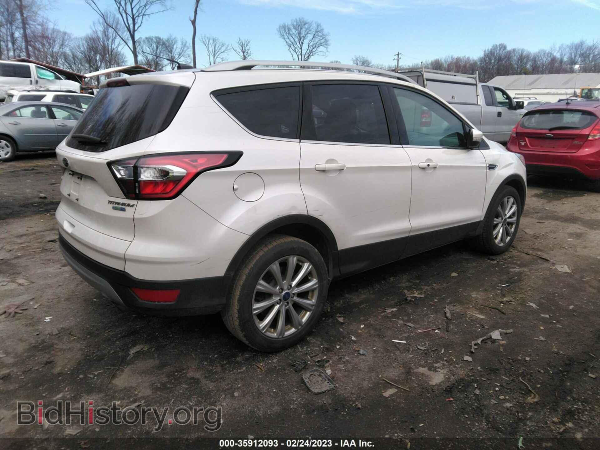 2017 FORD ESCAPE - VIN: 1FMCU9JD0HUC93261 - Фото 4