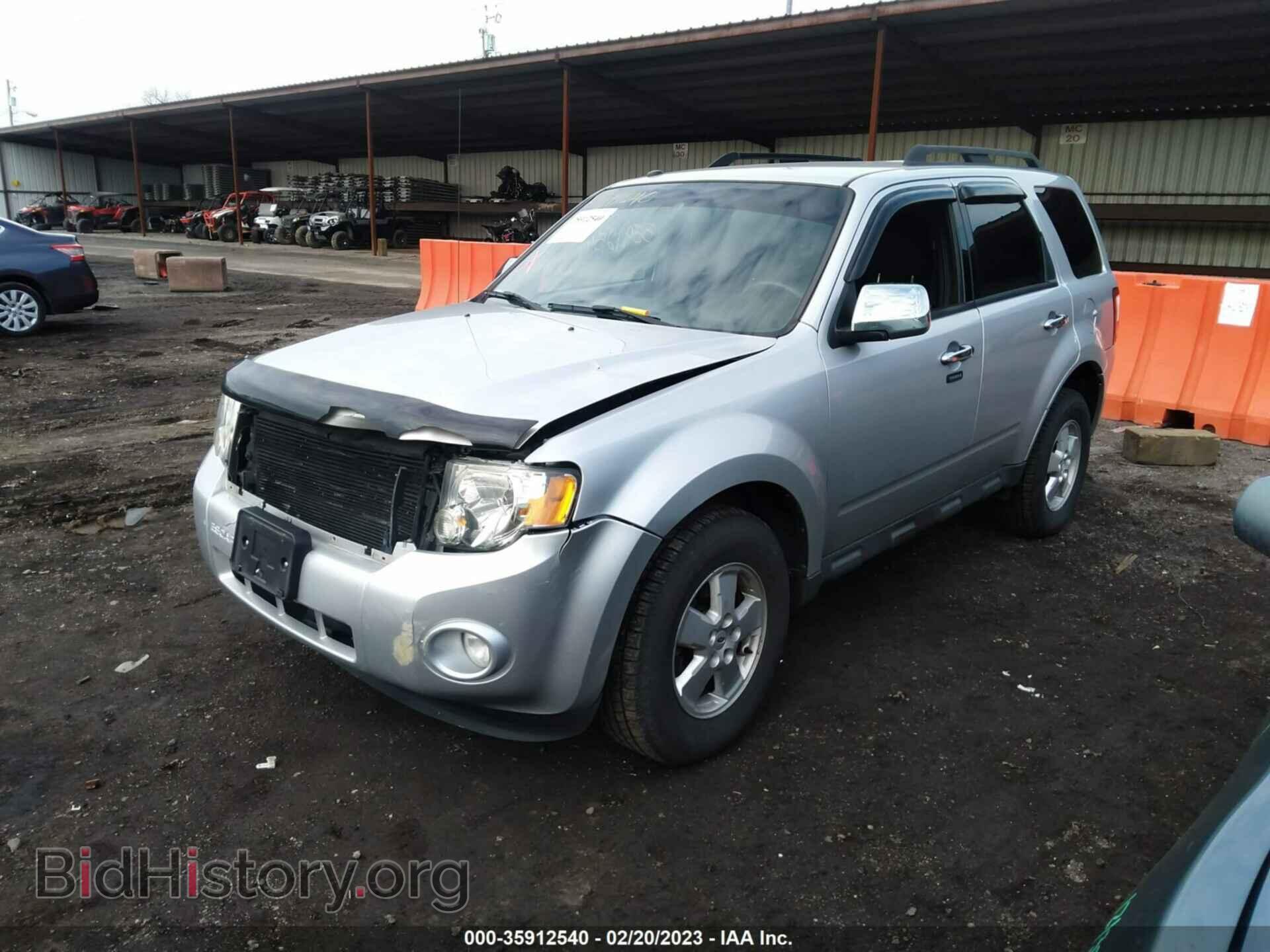 2010 FORD ESCAPE - VIN: 1FMCU0DG0AKA08321 - Фото 2