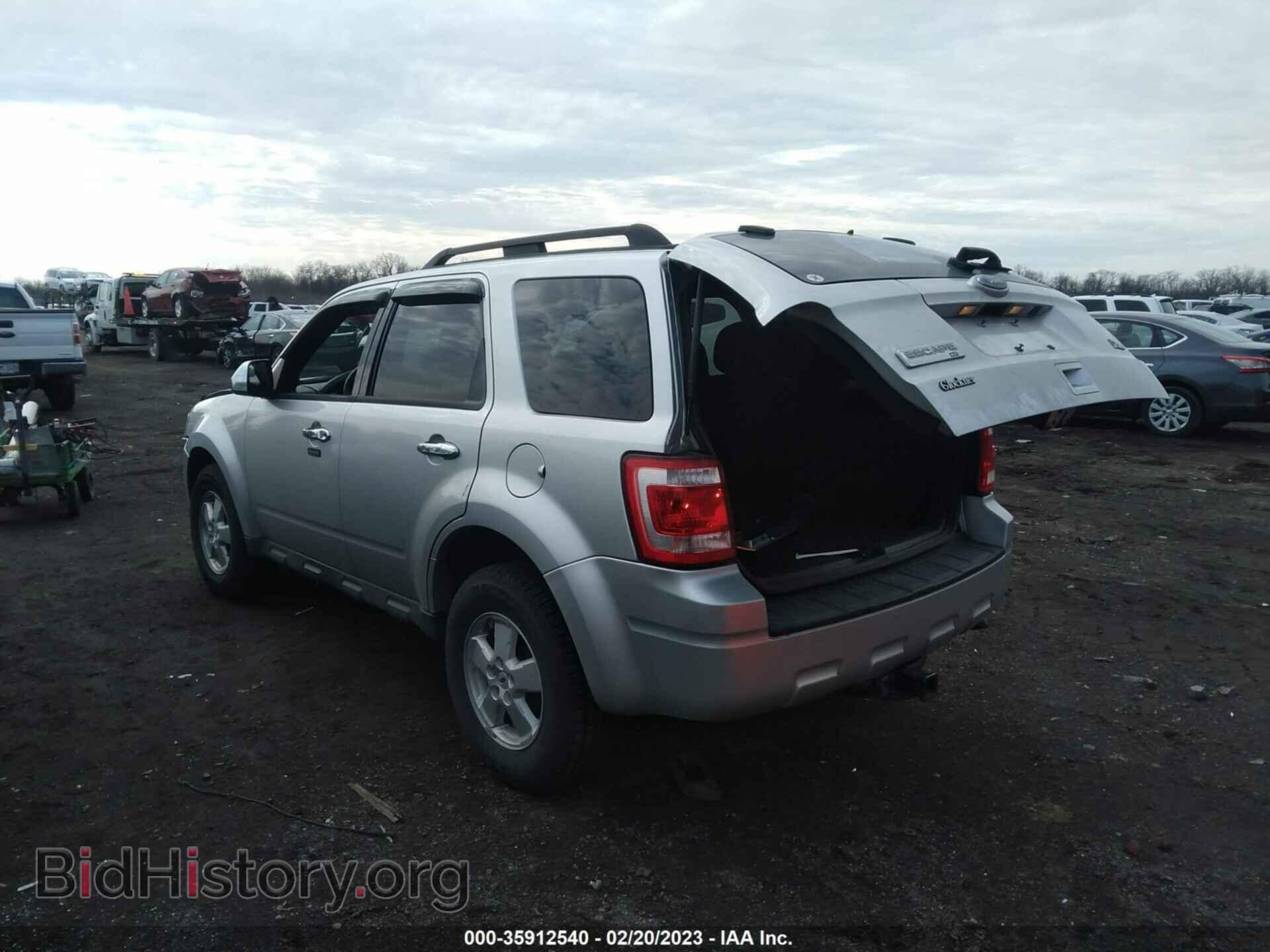 2010 FORD ESCAPE - VIN: 1FMCU0DG0AKA08321 - Фото 3