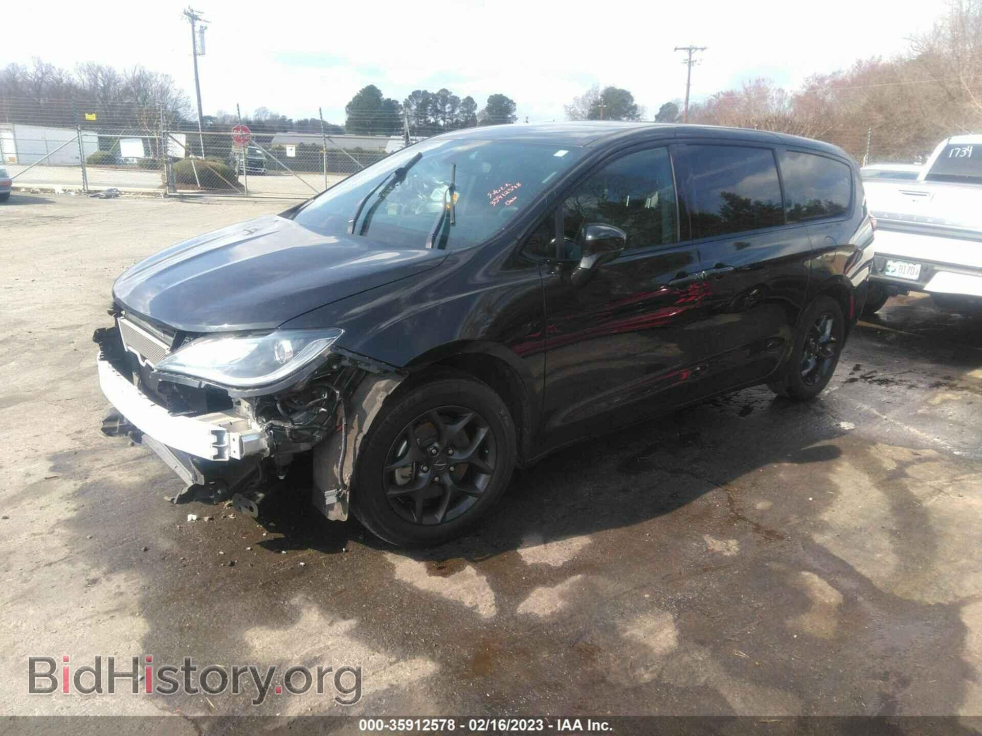 2020 CHRYSLER PACIFICA - VIN: 2C4RC1FG6LR150200 - Photo 2