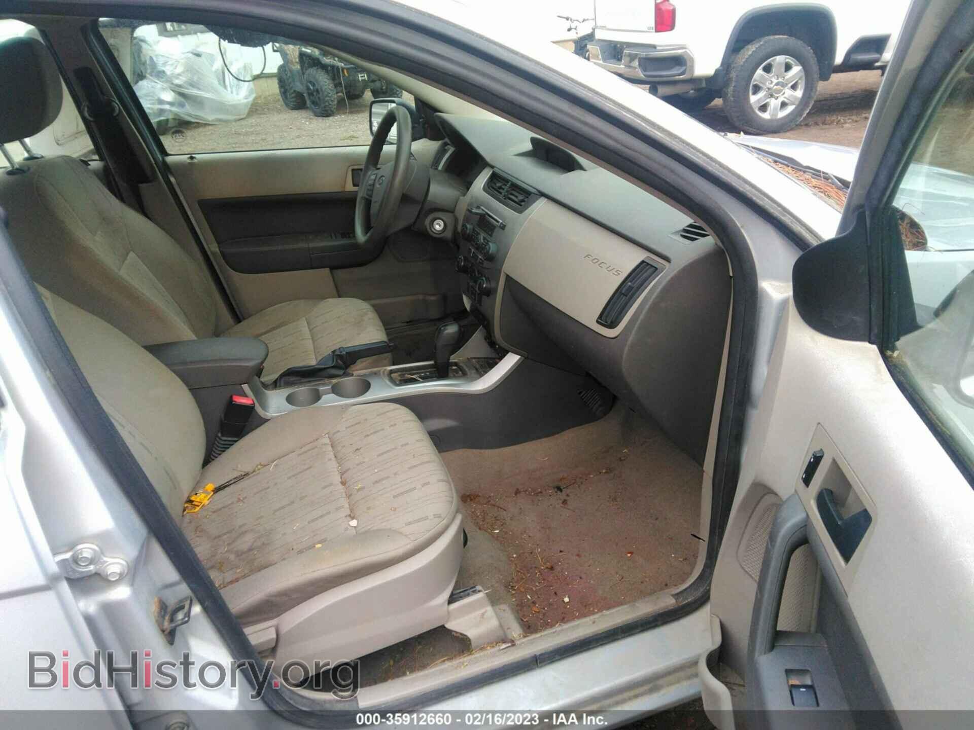 2008 FORD FOCUS - VIN: 1FAHP35N88W155446 - Фото 5