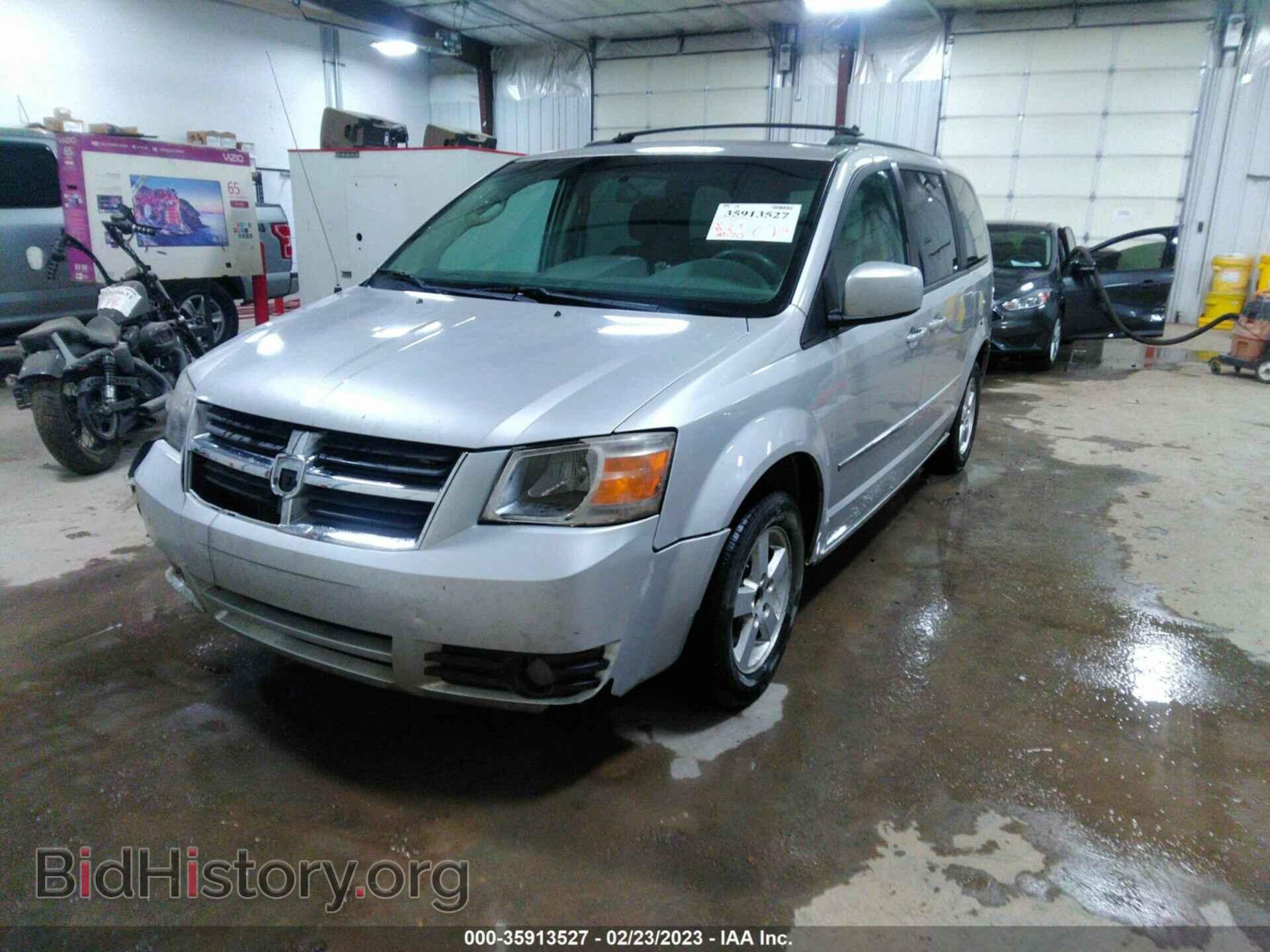 2010 DODGE GRAND CARAVAN - VIN: 2D4RN5D17AR444138 - Фото 2
