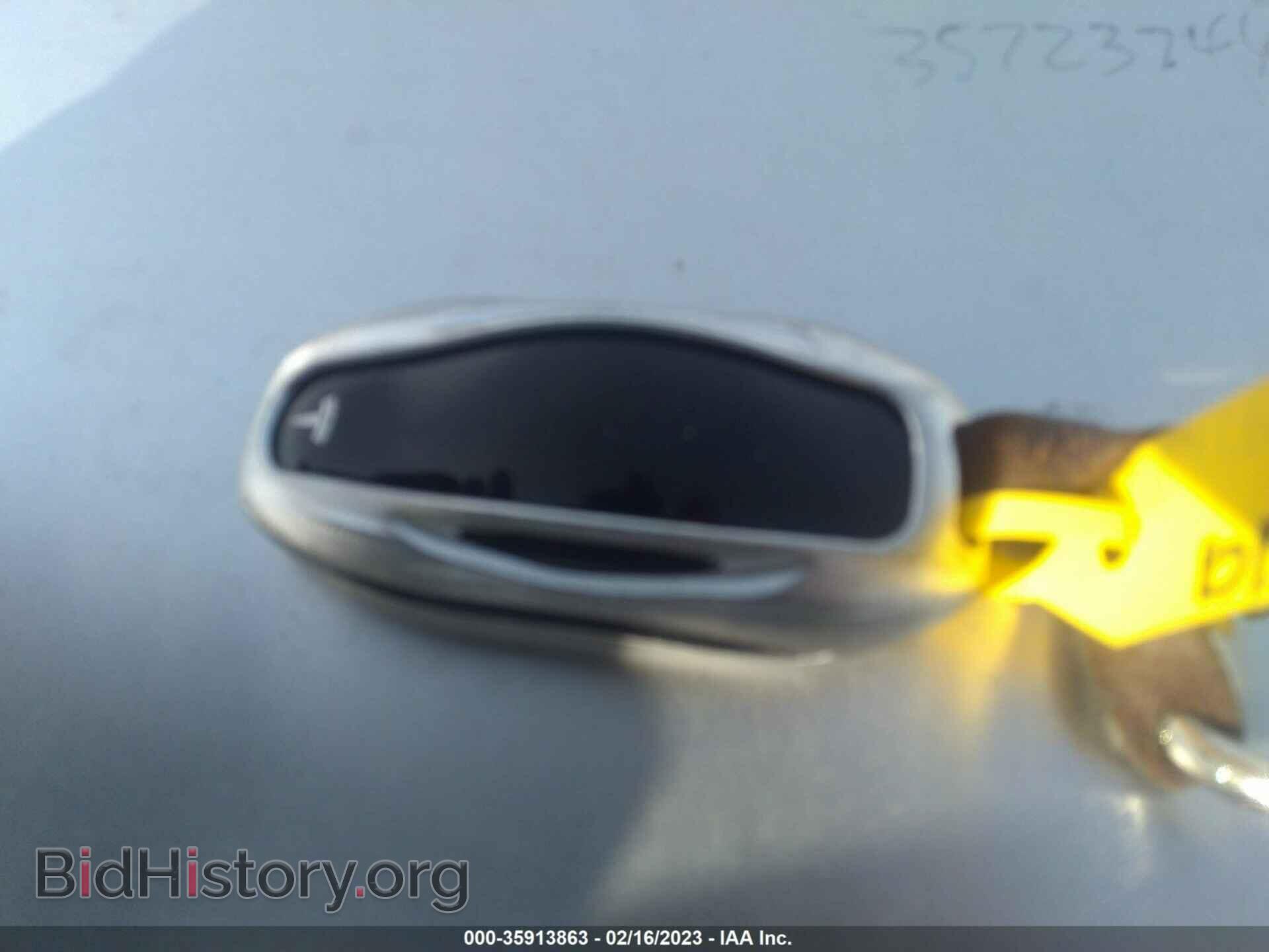 2016 TESLA MODEL S - VIN: 5YJSA1E15GF160545 - Фото 11