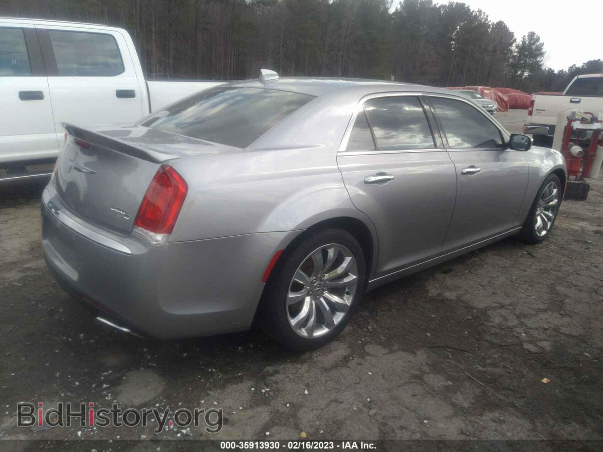 2017 CHRYSLER 300 - VIN: 2C3CCAEG9HH576830 - Photo 4
