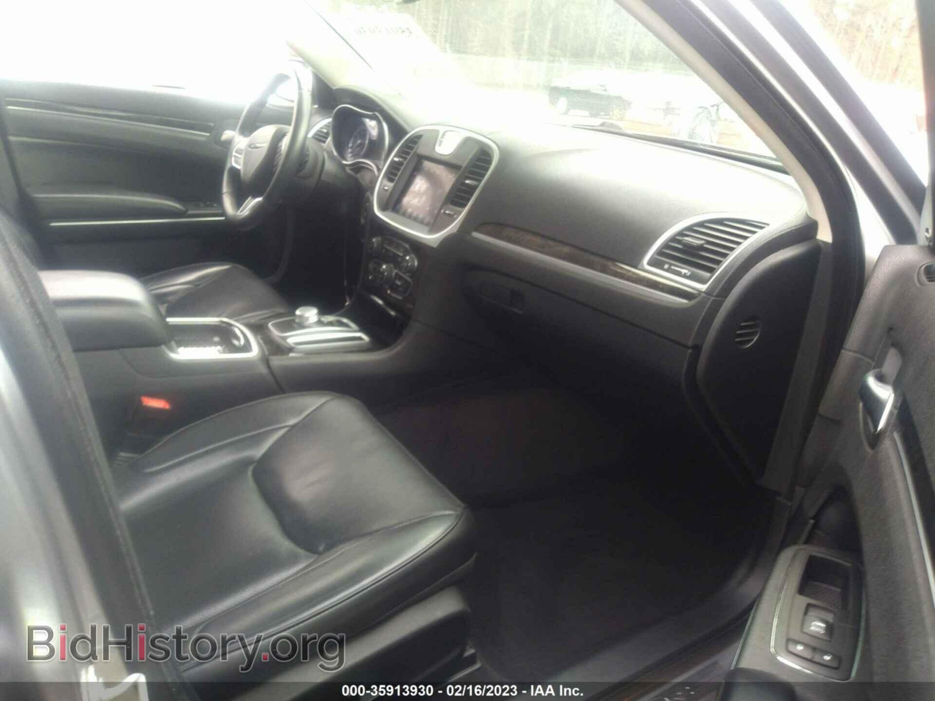 2017 CHRYSLER 300 - VIN: 2C3CCAEG9HH576830 - Photo 5