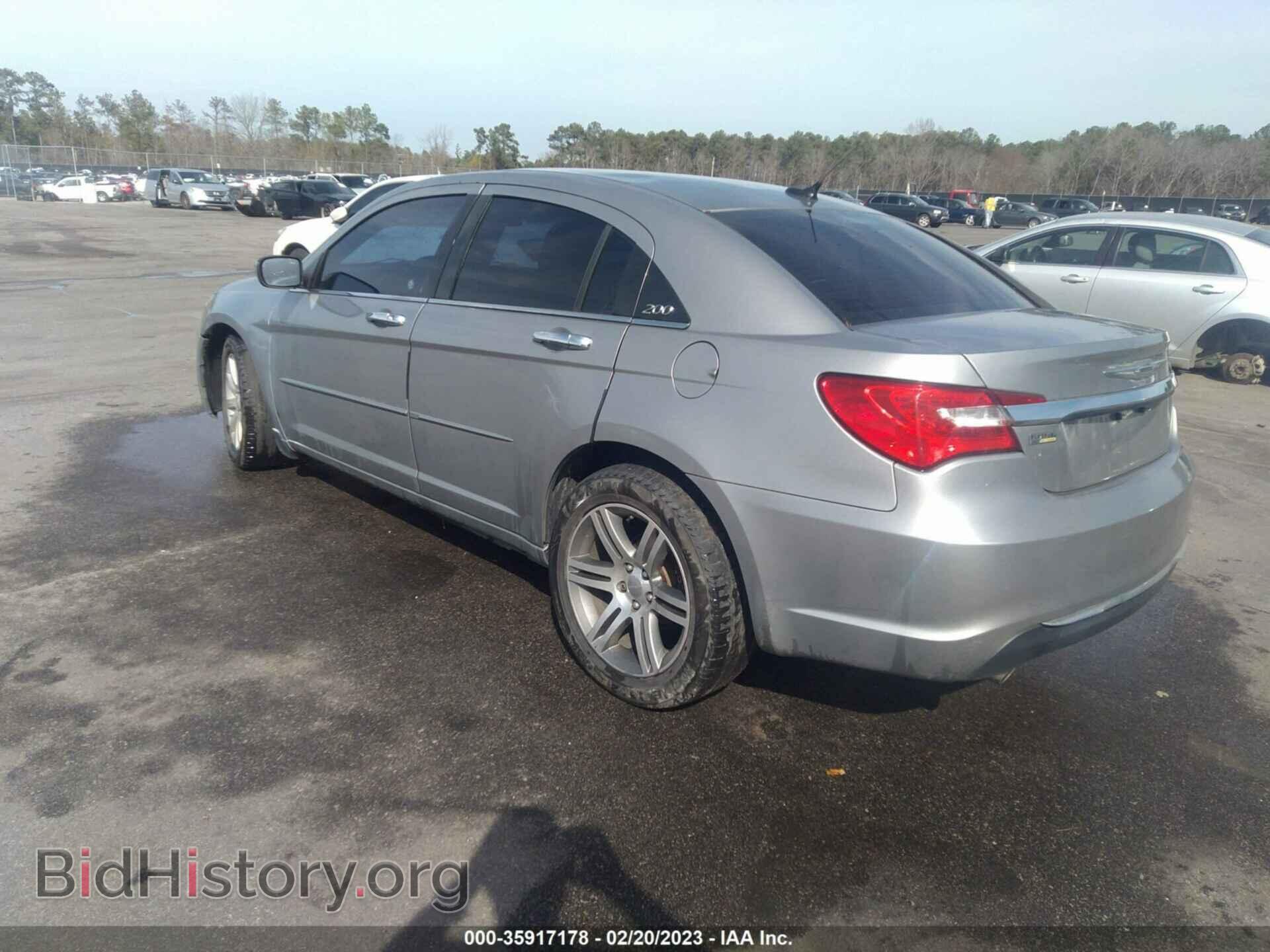 2013 CHRYSLER 200 - VIN: 1C3CCBCG2DN607748 - Фото 3
