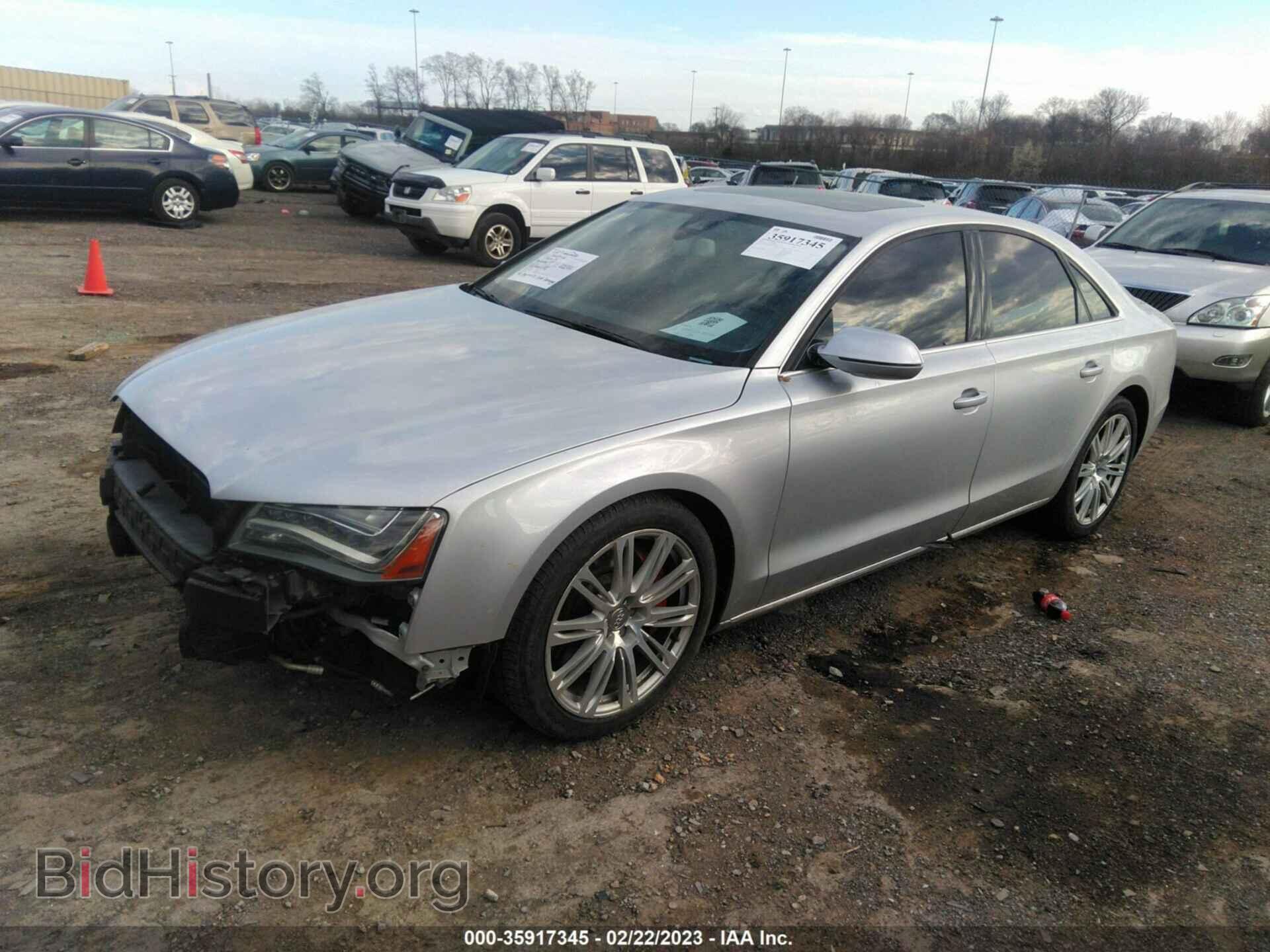 2011 AUDI A8 - VIN: WAUAVAFD2BN024079 - Фото 2