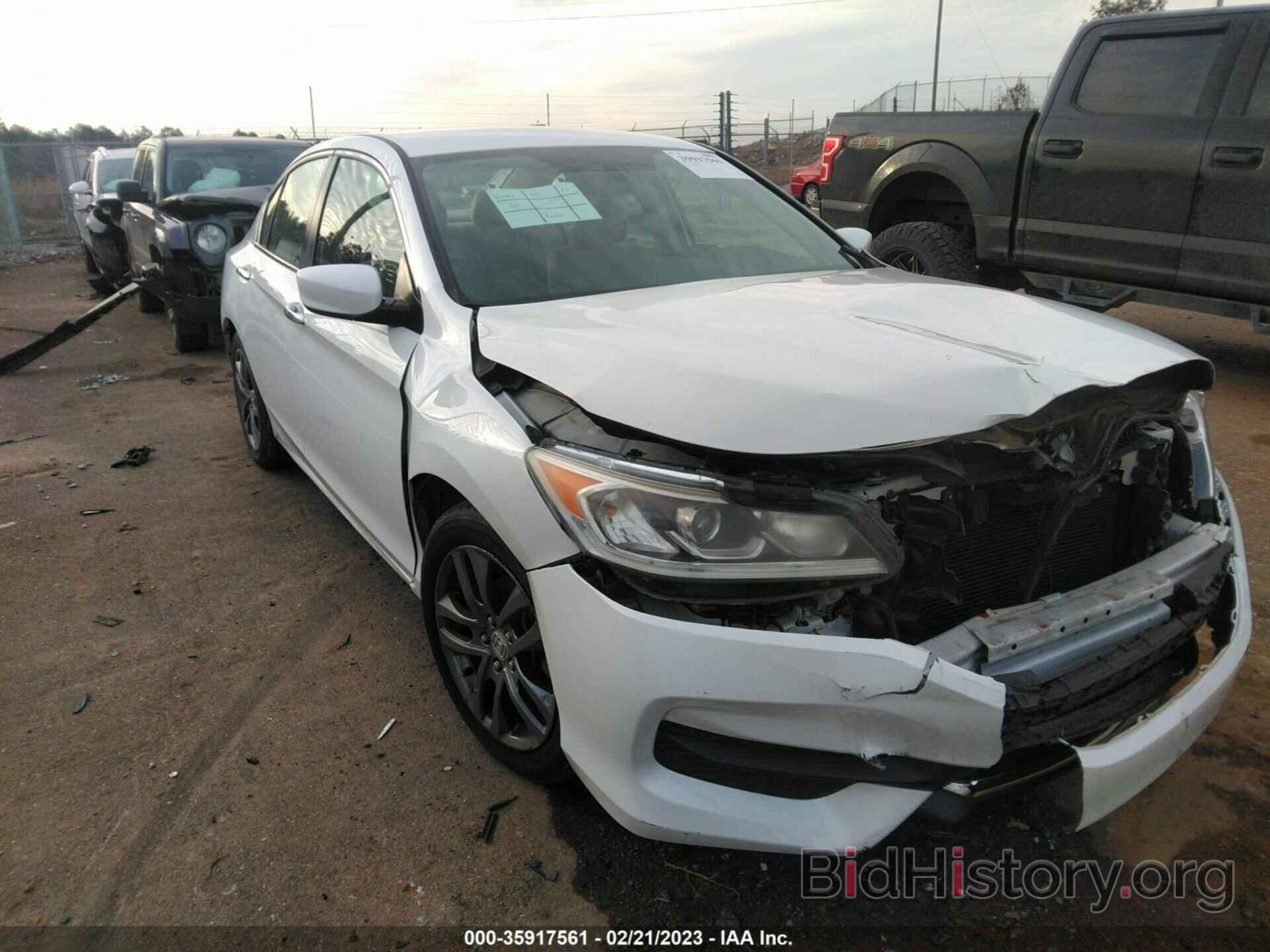 Photo 1HGCR2F37GA150614 - HONDA ACCORD SEDAN 2016