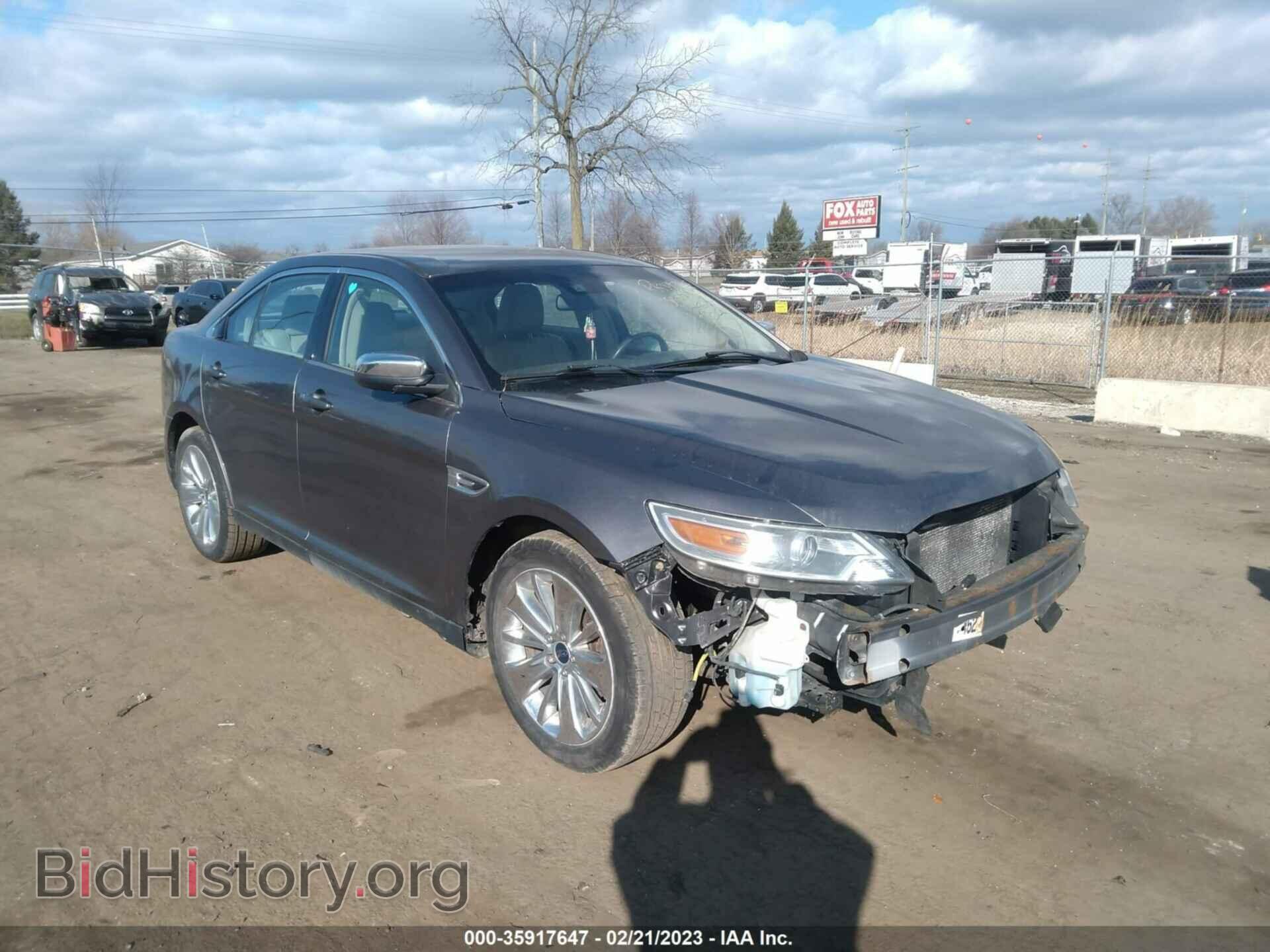 Photo 1FAHP2FW2BG137625 - FORD TAURUS 2011