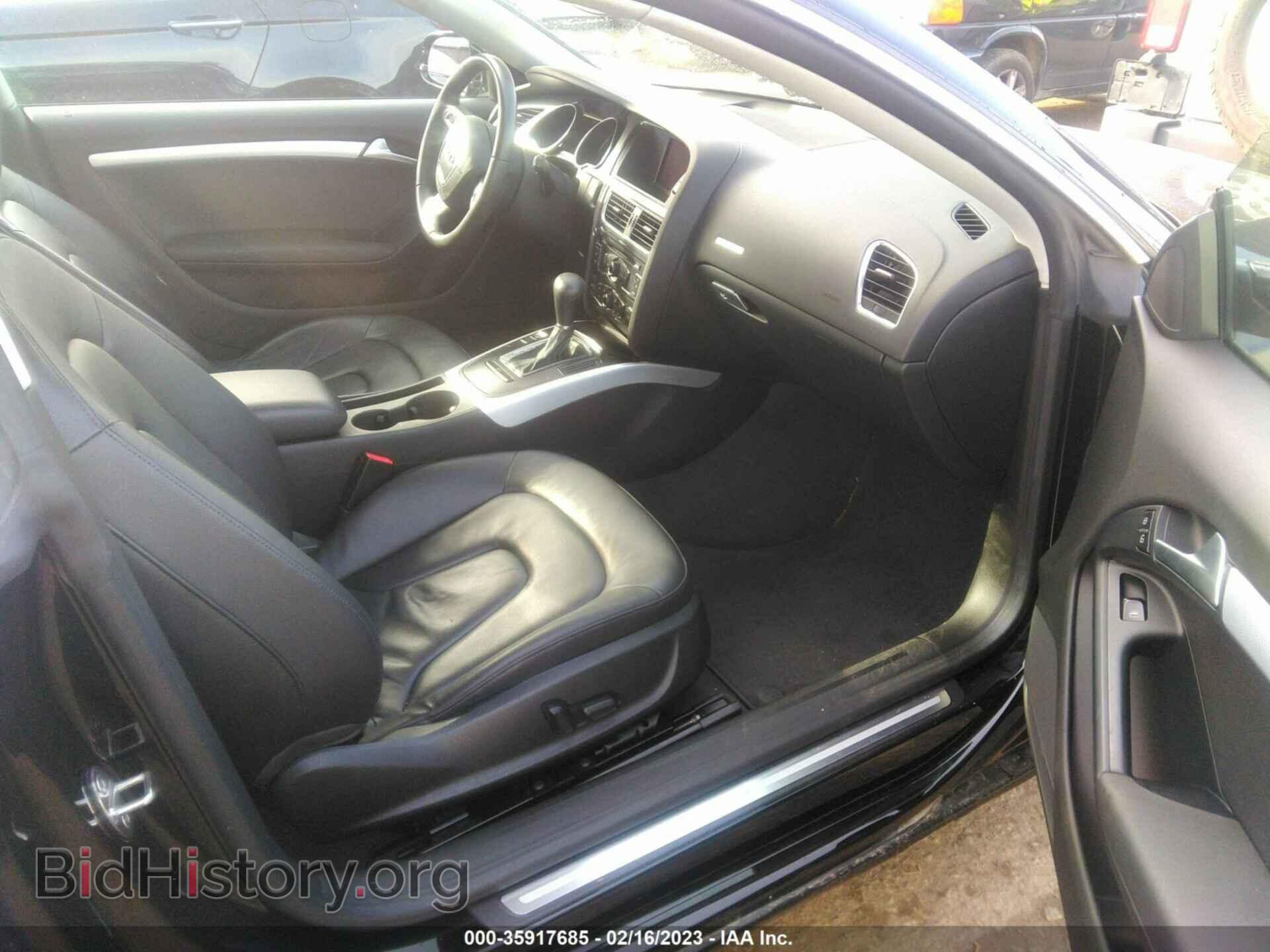 2011 AUDI A5 - VIN: WAUCFAFR3BA060663 - Фото 5