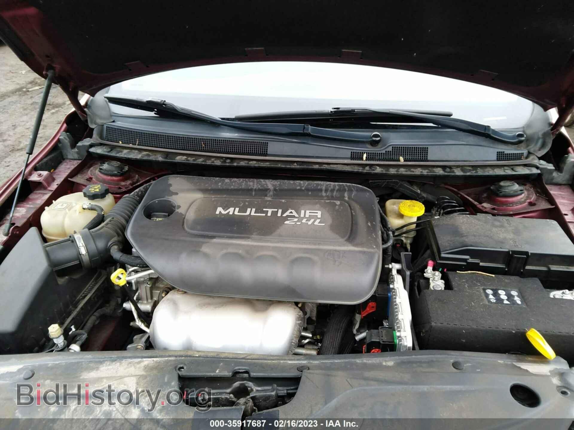 2015 CHRYSLER 200 - VIN: 1C3CCCCB7FN550458 - Фото 10