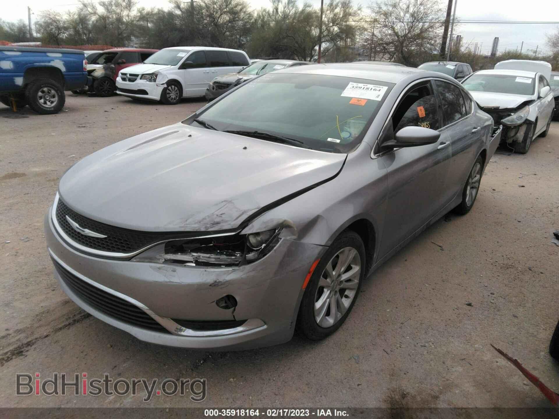 2015 CHRYSLER 200 - VIN: 1C3CCCAB6FN637562 - Фото 2