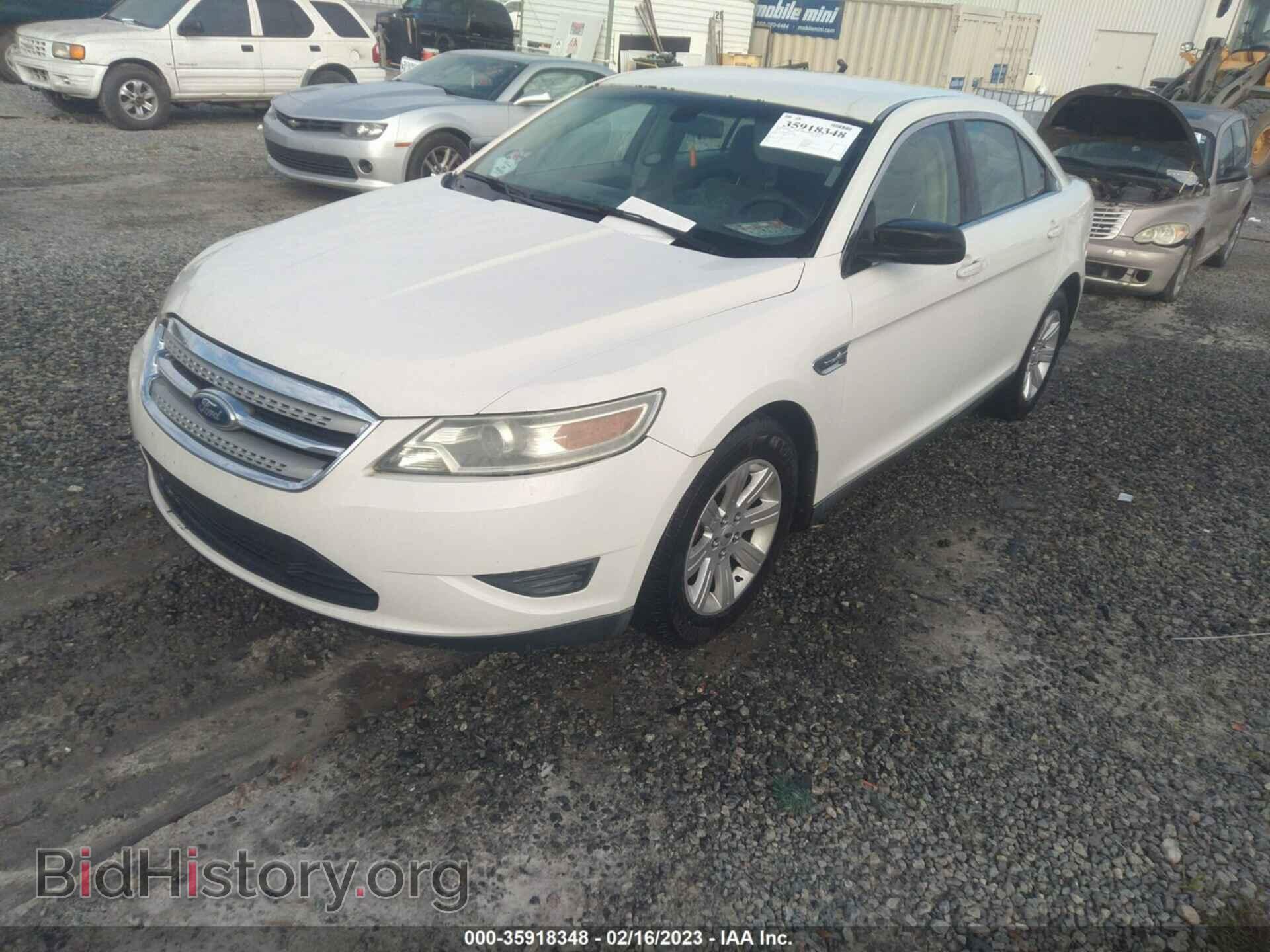 2011 FORD TAURUS - VIN: 1FAHP2DW2BG155982 - Photo 2