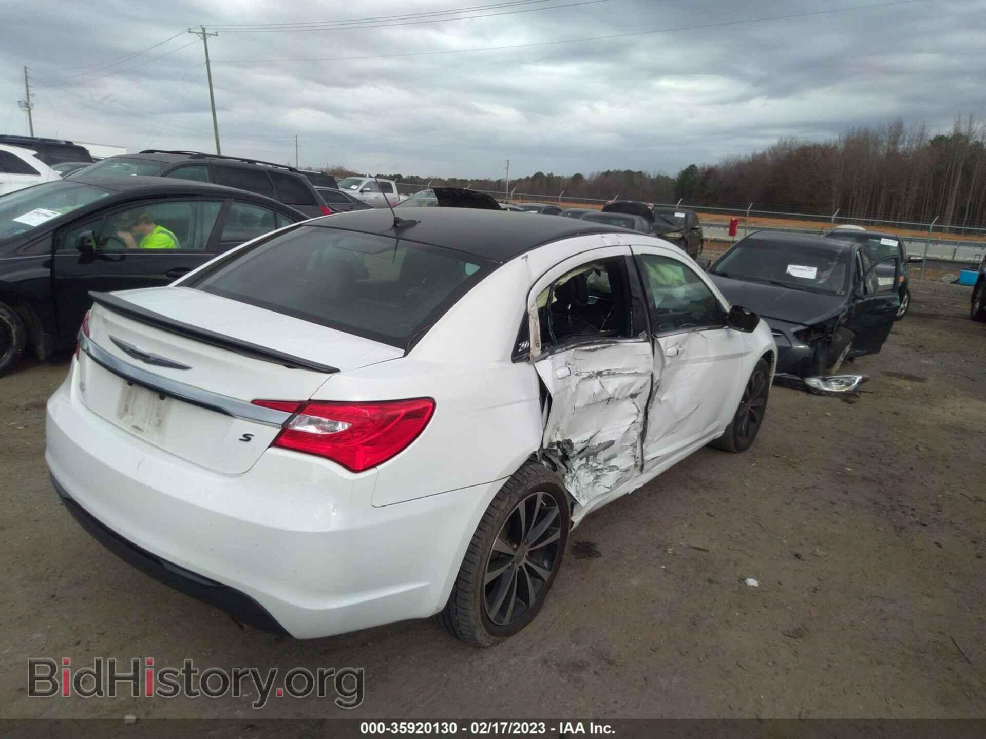 2013 CHRYSLER 200 - VIN: 1C3CCBCG5DN744943 - Фото 4