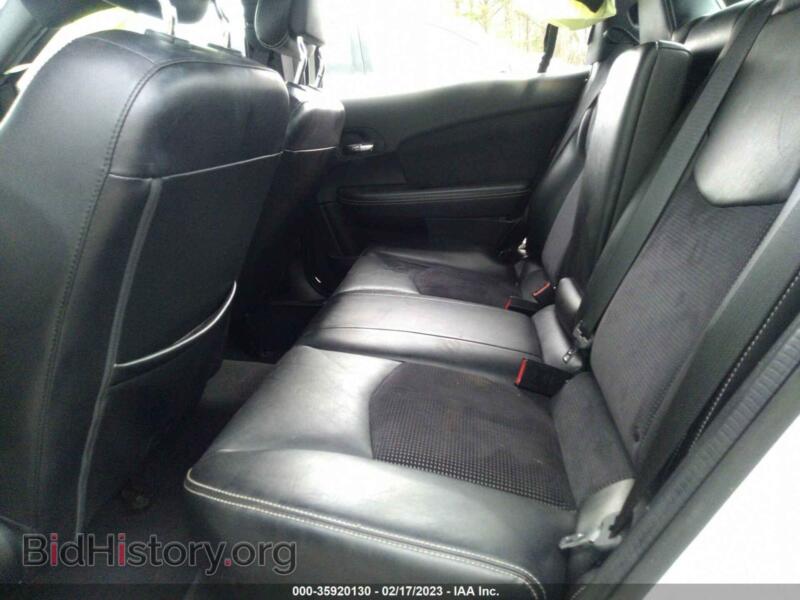 2013 Chrysler 200 (VIN 1C3CCBCG5DN744943) — photo 8 of 11