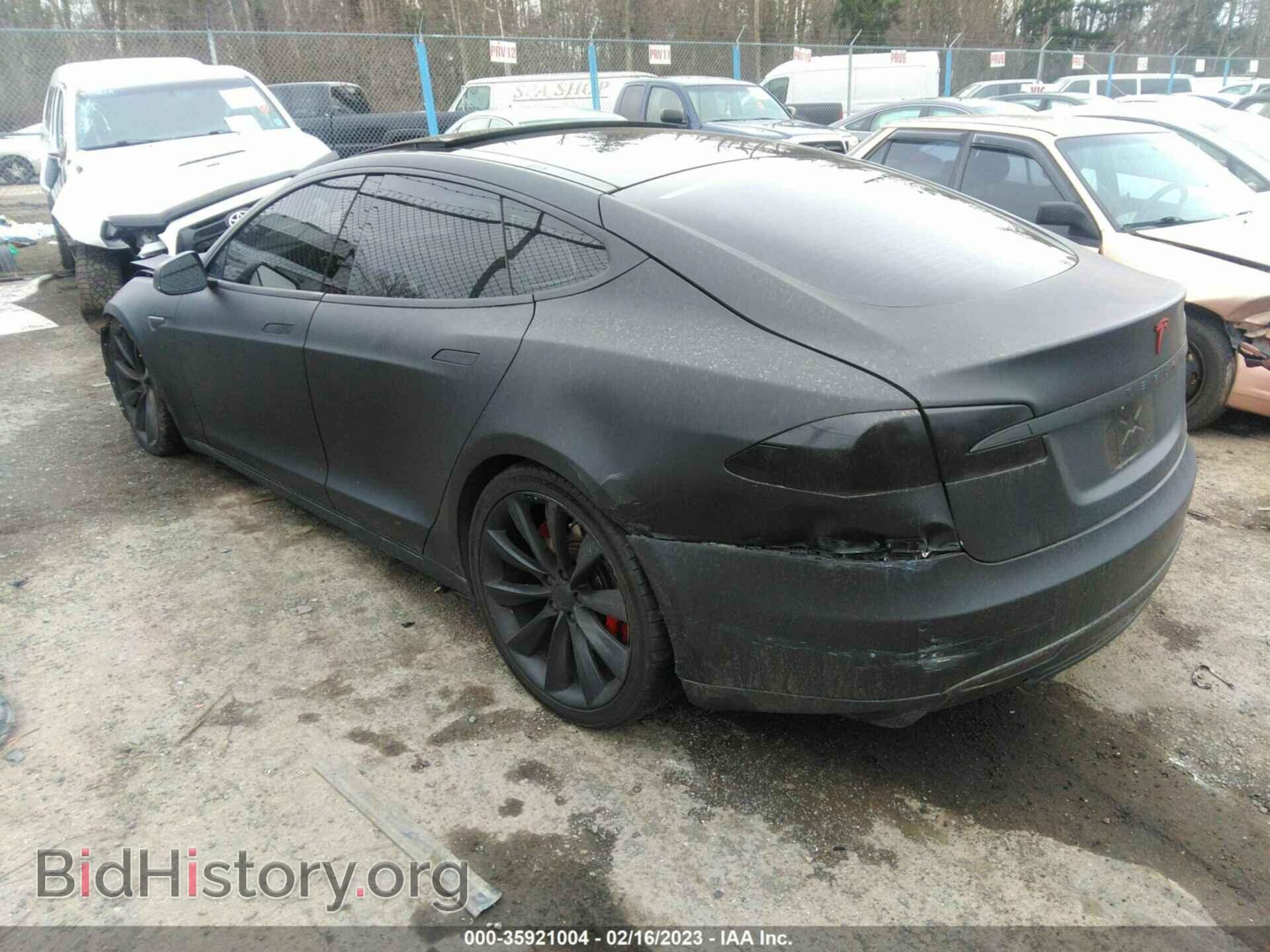 2014 TESLA MODEL S - VIN: 5YJSA1H11EFP50525 - Фото 3