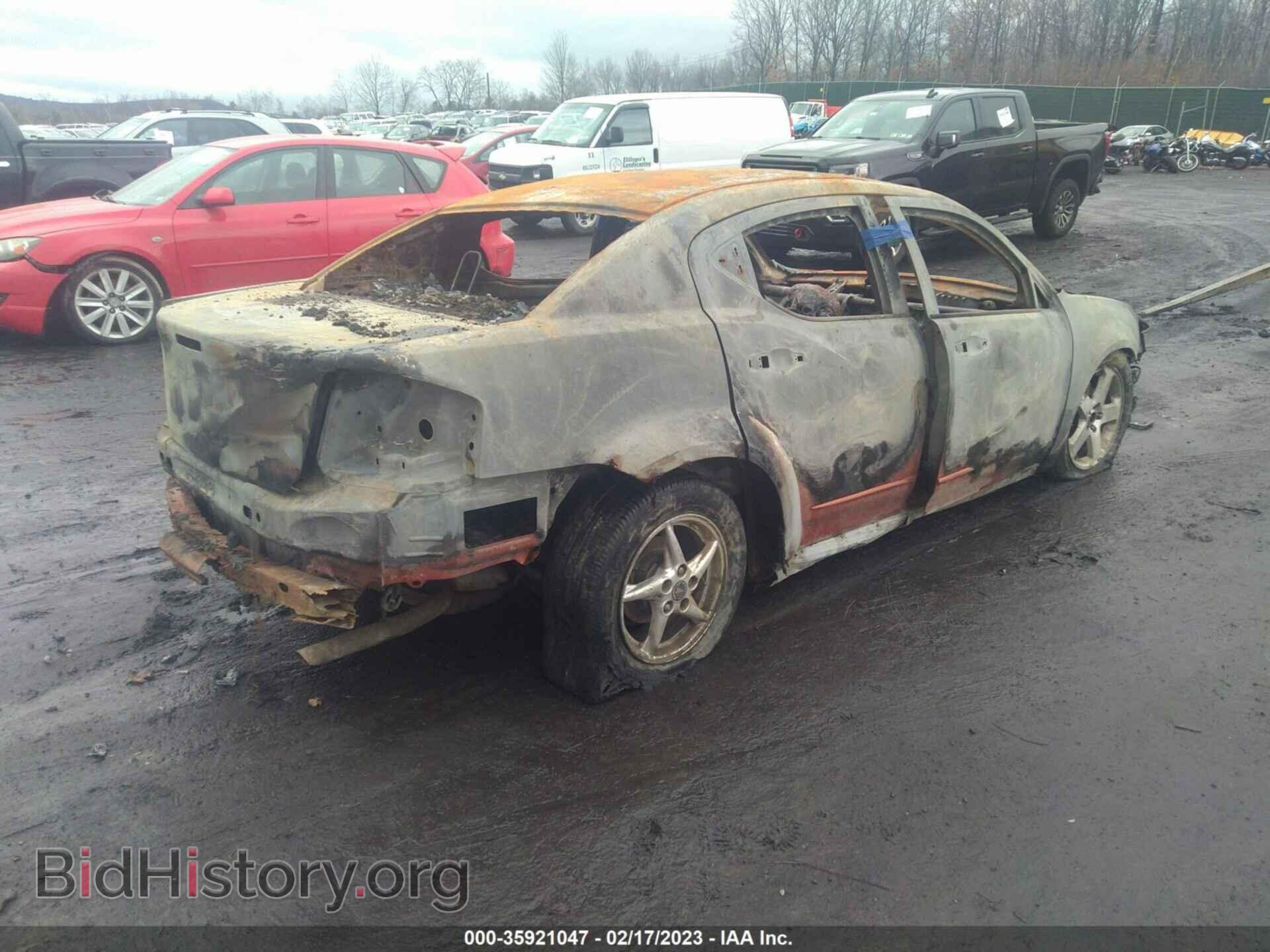 2011 DODGE AVENGER - VIN: 1B3BD1FB9BN609638 - Photo 4