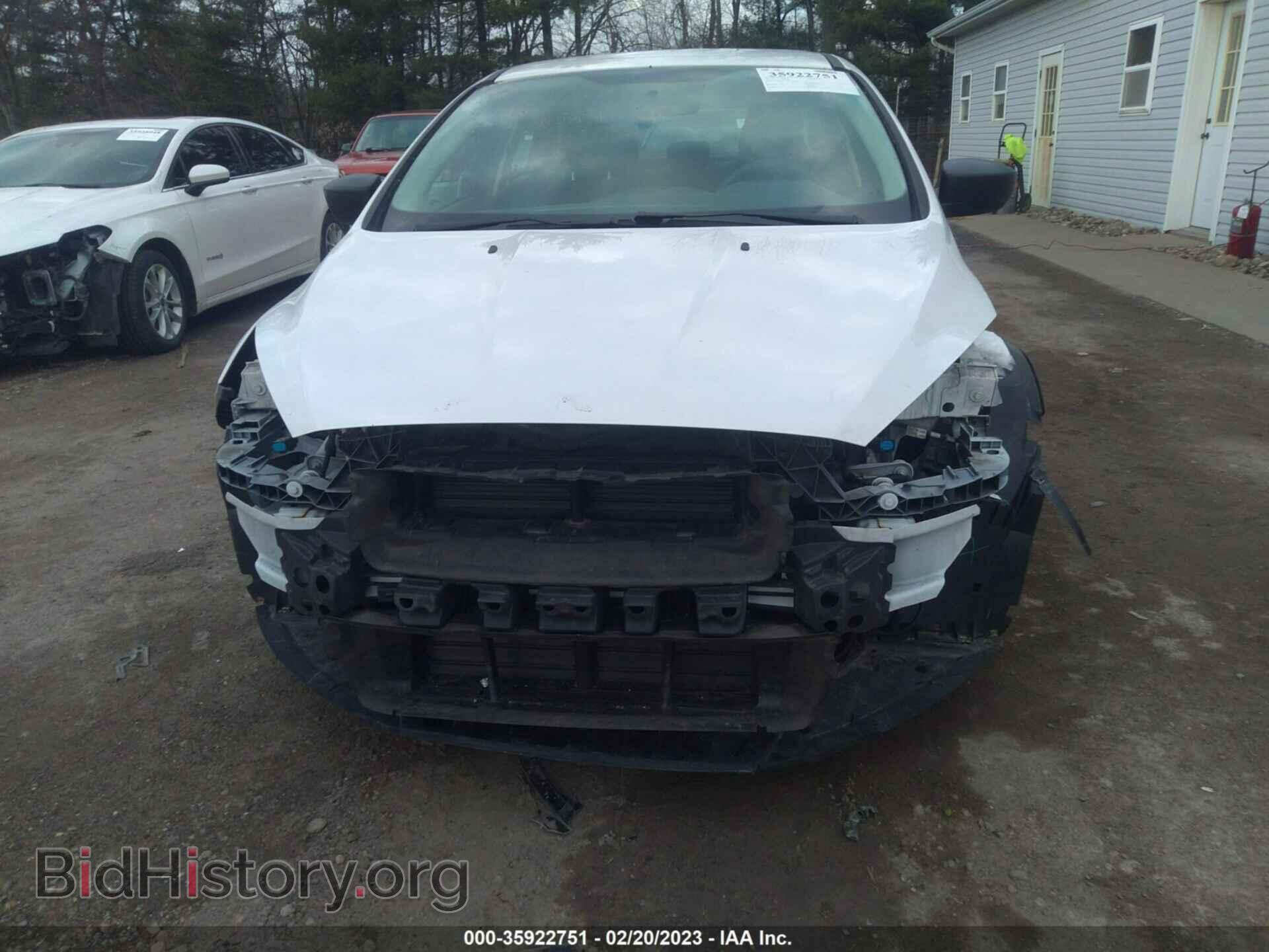 2016 FORD FOCUS - VIN: 1FADP3E24GL261803 - Фото 6