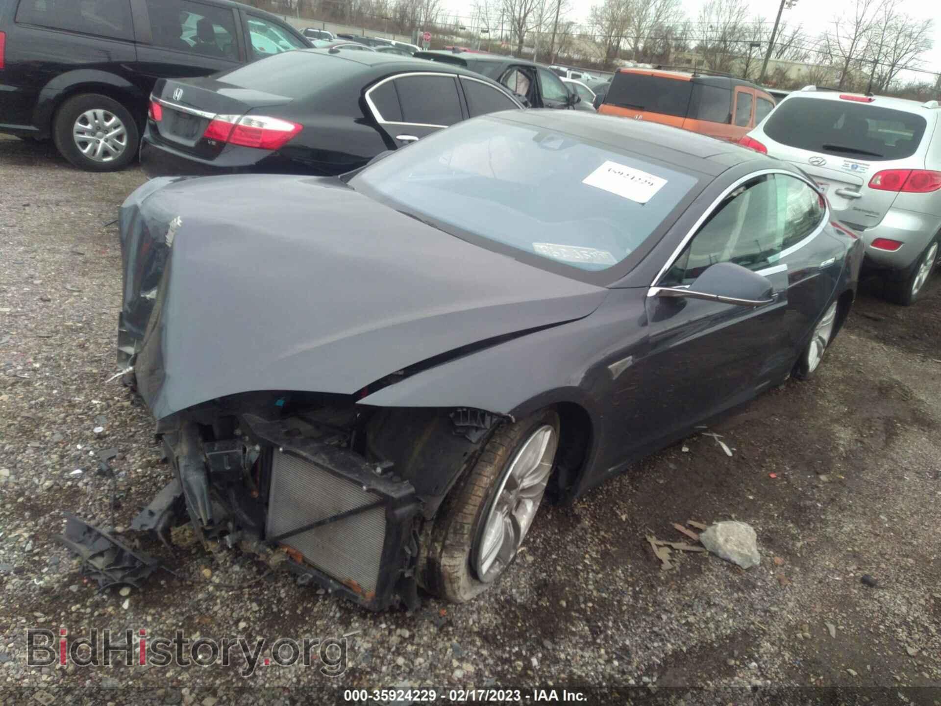 2015 TESLA MODEL S - VIN: 5YJSA1E42FF102059 - Photo 2