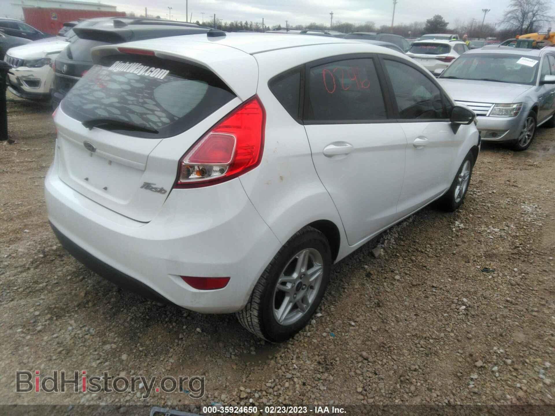 2017 FORD FIESTA - VIN: 3FADP4EJ9HM150533 - Фото 4