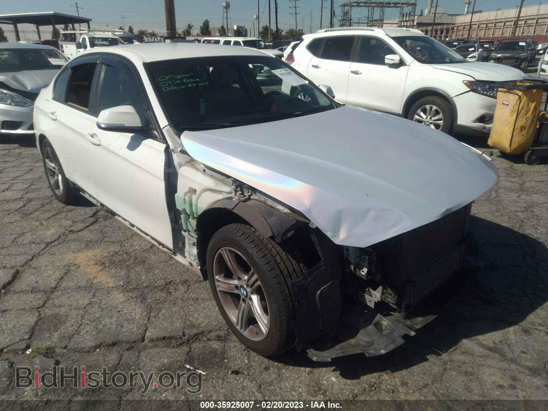 Photo WBA3A5C54CF257529 - BMW 3 SERIES 2012