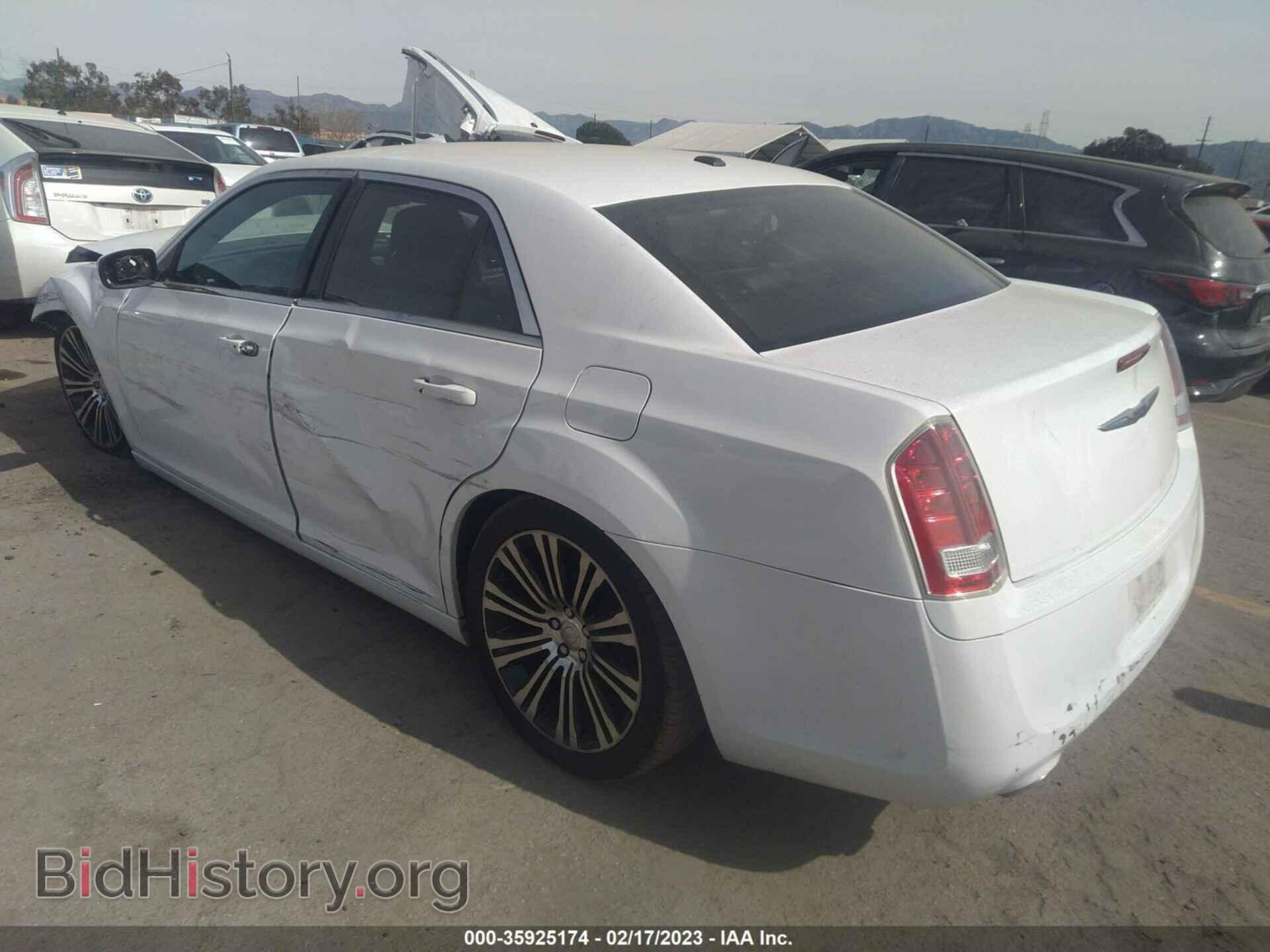 2013 CHRYSLER 300 - VIN: 2C3CCABG9DH618752 - Фото 3